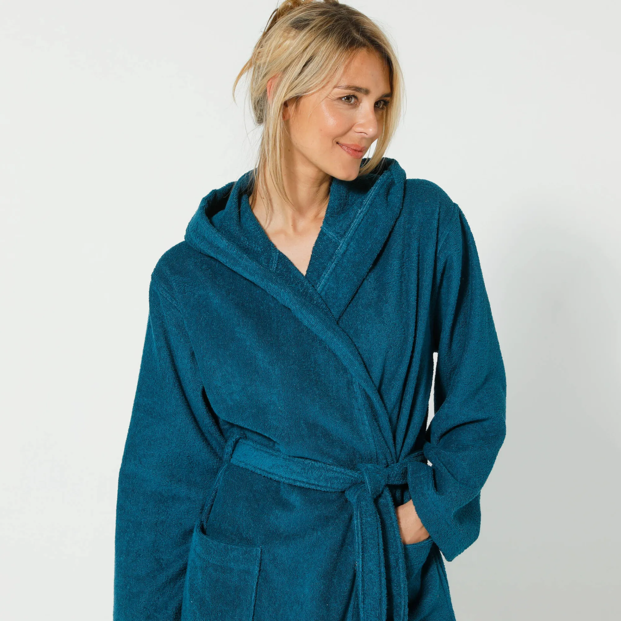 Badjas<Blancheporte Badjas voor volwassenen, unisex, kraag met 'snel droog' kap pauwblauw