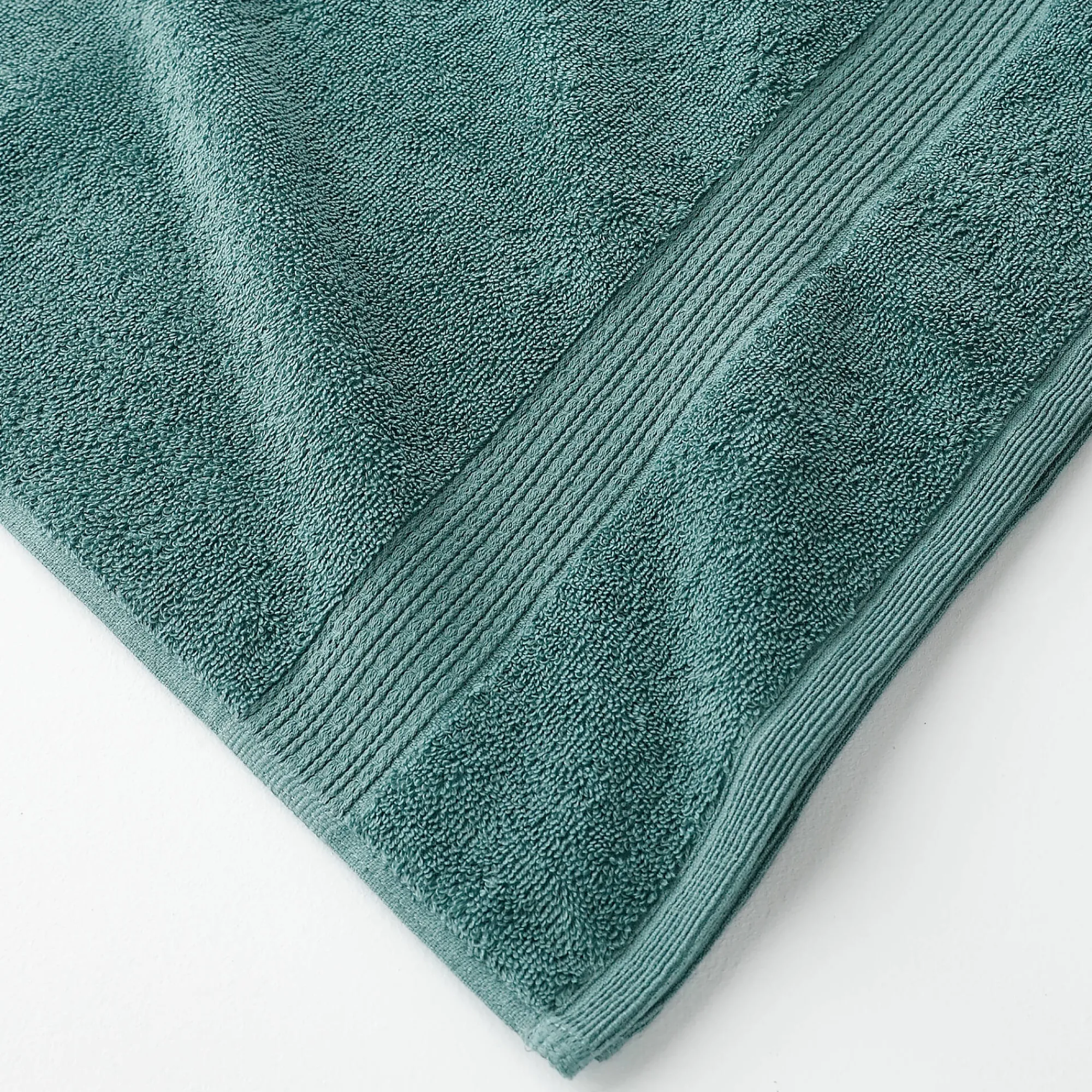 Badhanddoek<Colombine Badstof in katoen, afkomstig van de biologische landbouw eucalyptus