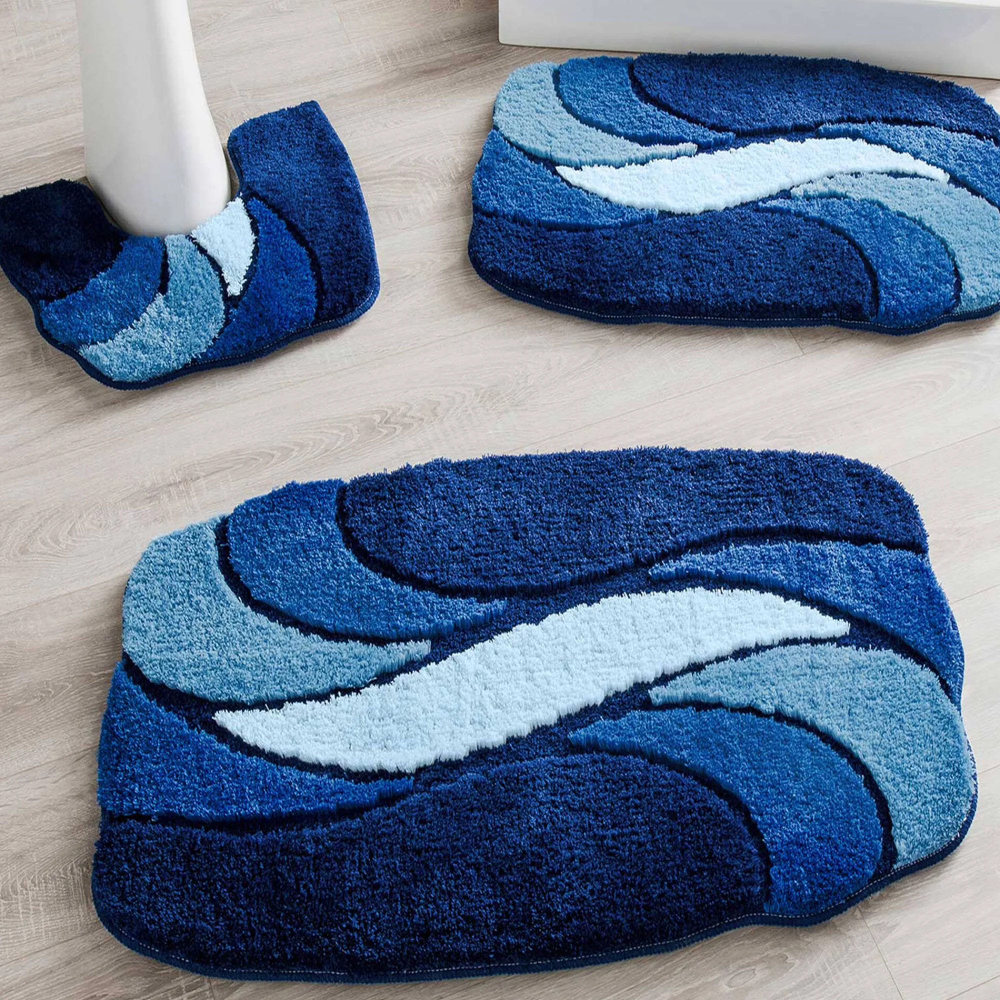 Badmatje<Blancheporte Badtapijtje met bloemmotief blauw