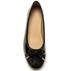 Feestelijke Schoenen|Ballerina's<PédiConfort Ballerina met sleehak en comfortbreedte, in gelakt leer - zwart