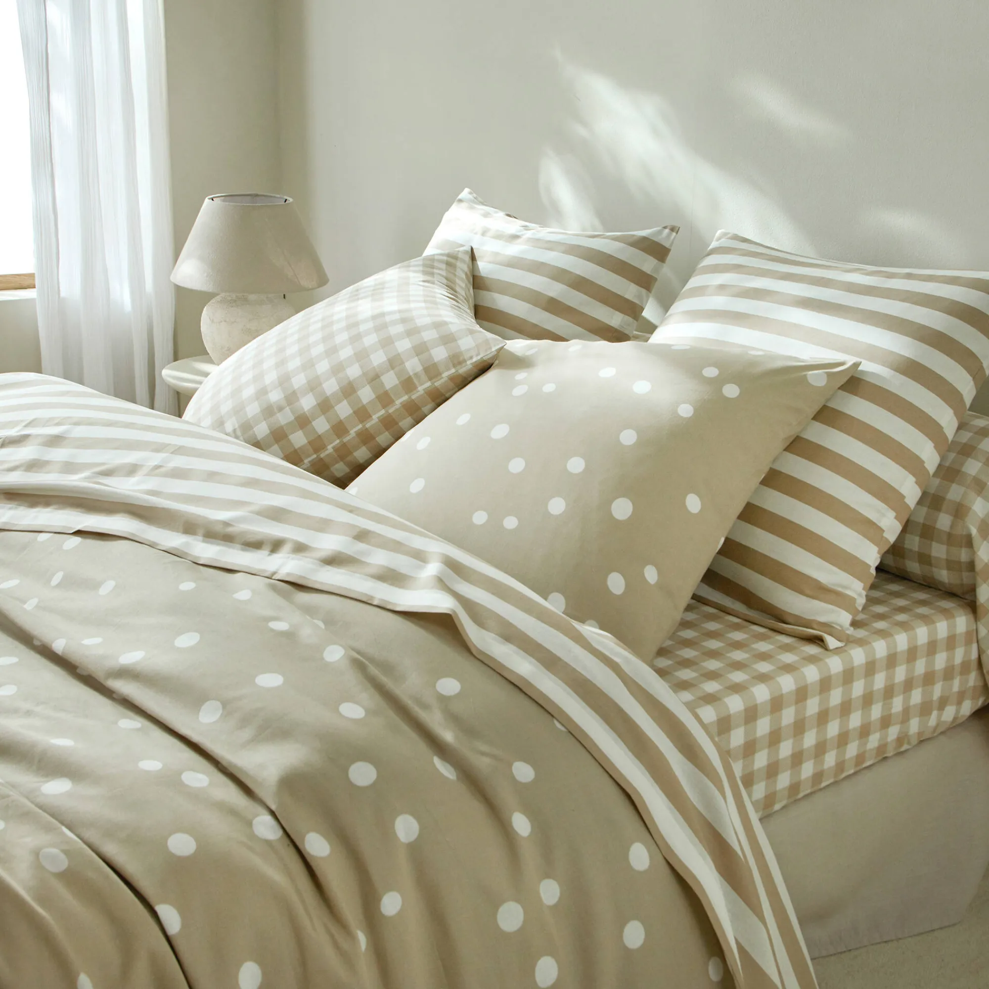 Fantasie Bedlinnen|Vlak Laken<Blancheporte Bedlinnen Alba met stippenprint - in katoen beige