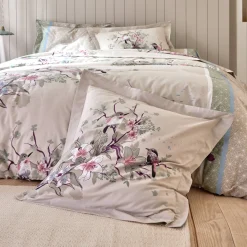 Fantasie Bedlinnen|Vlak Laken<Colombine Bedlinnen Birdy in katoen met vogelprint zandkleur