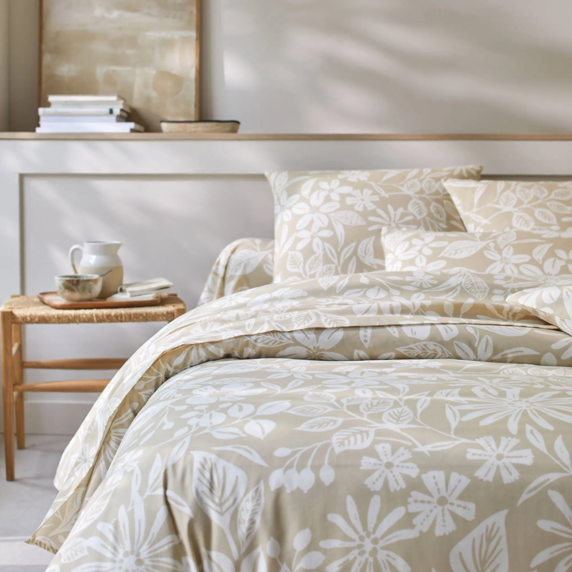 Fantasie Bedlinnen|Vlak Laken<Blancheporte Bedlinnen Céline, in katoen met bloemenprint zandkleur