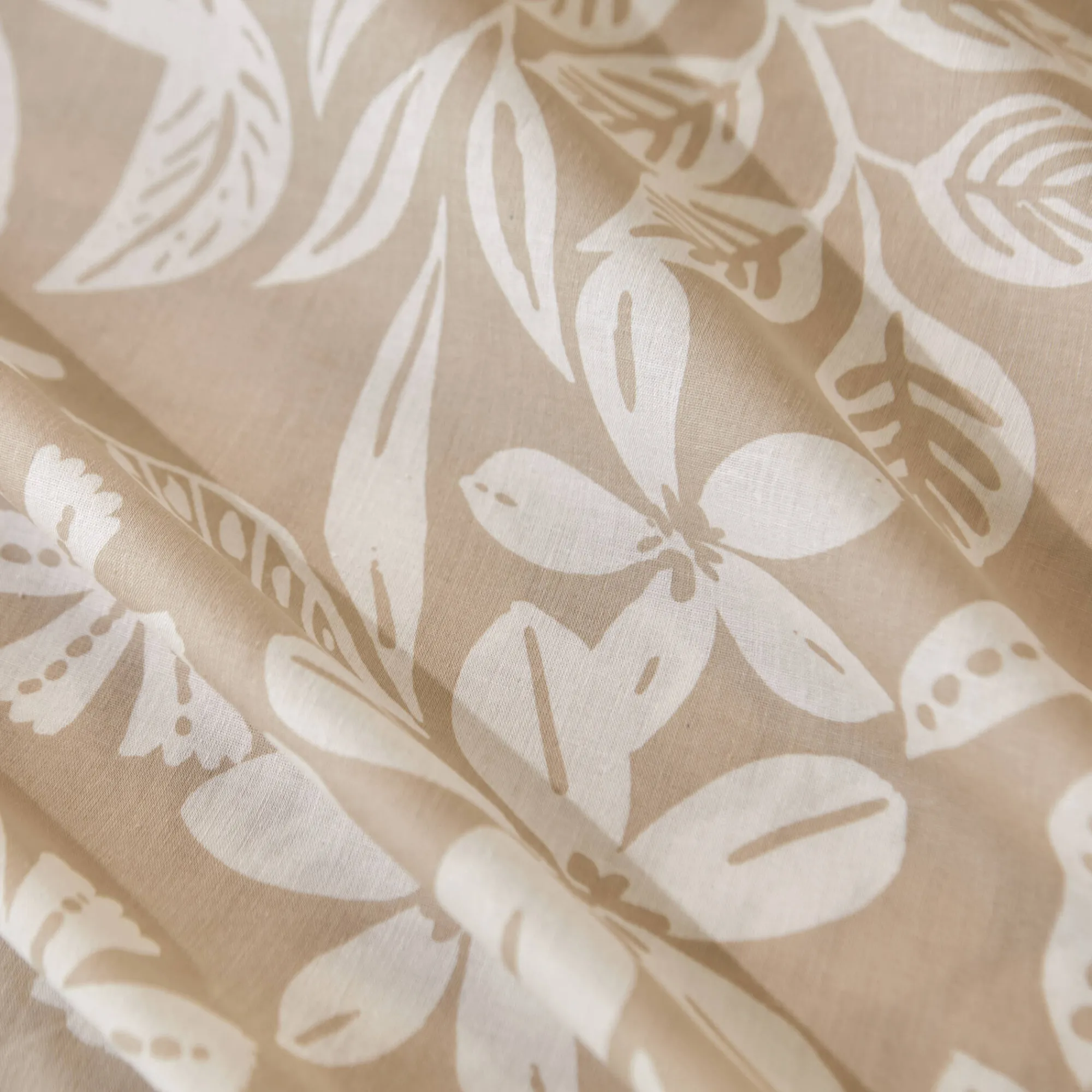 Fantasie Bedlinnen|Vlak Laken<Blancheporte Bedlinnen Céline, in katoen met bloemenprint zandkleur