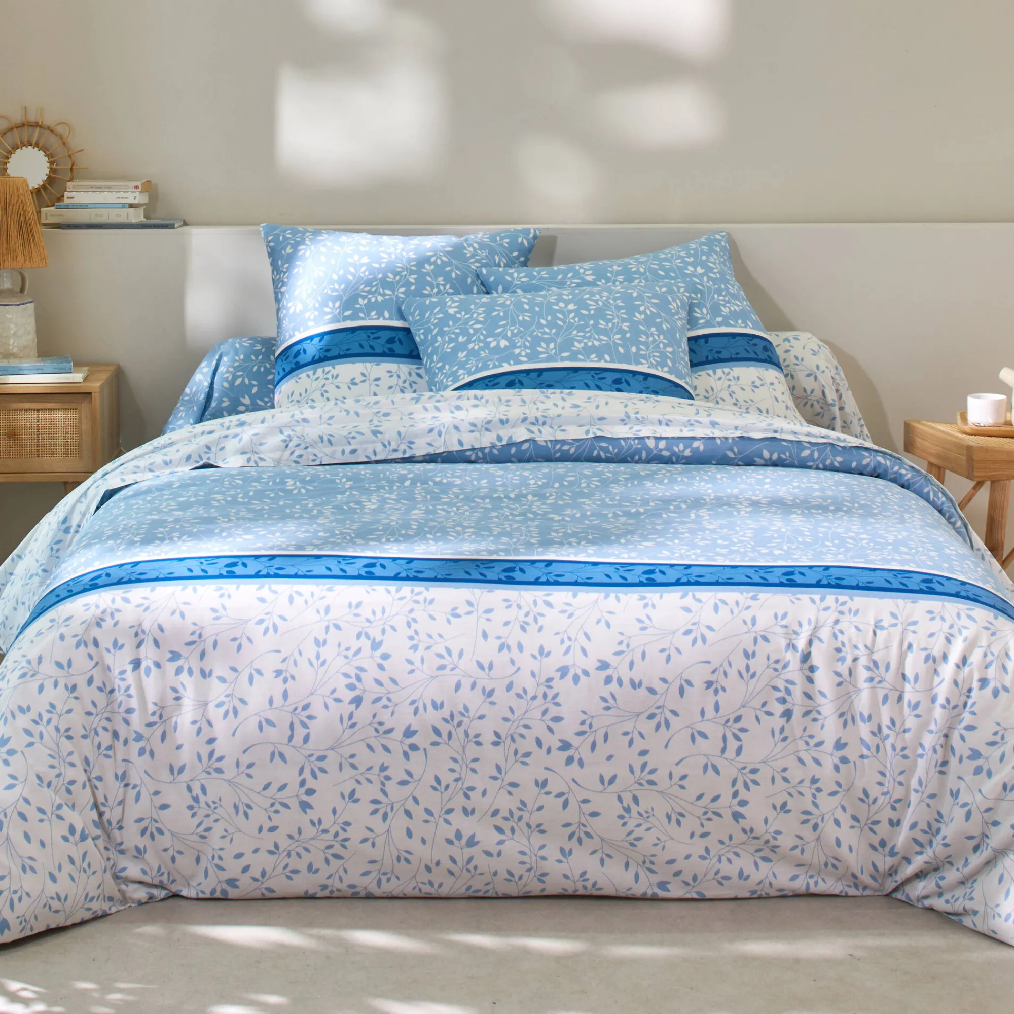 Fantasie Bedlinnen|Vlak Laken<Blancheporte Bedlinnen Constance met bladerenprint, in katoen blauw