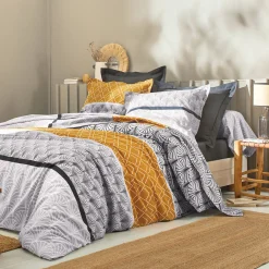 Fantasie Bedlinnen|Vlak Laken<Colombine Bedlinnen Eddy in katoen met grafische motieven karamel