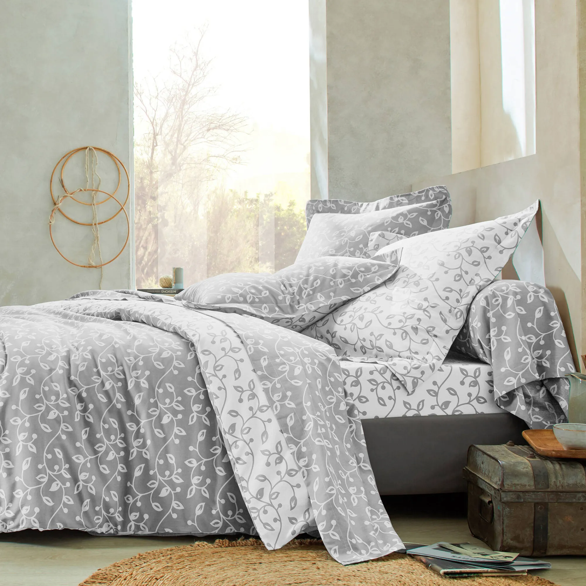 Fantasie Bedlinnen|Vlak Laken<Blancheporte Bedlinnen Héritage in katoen met krulmotieven grijs / wit