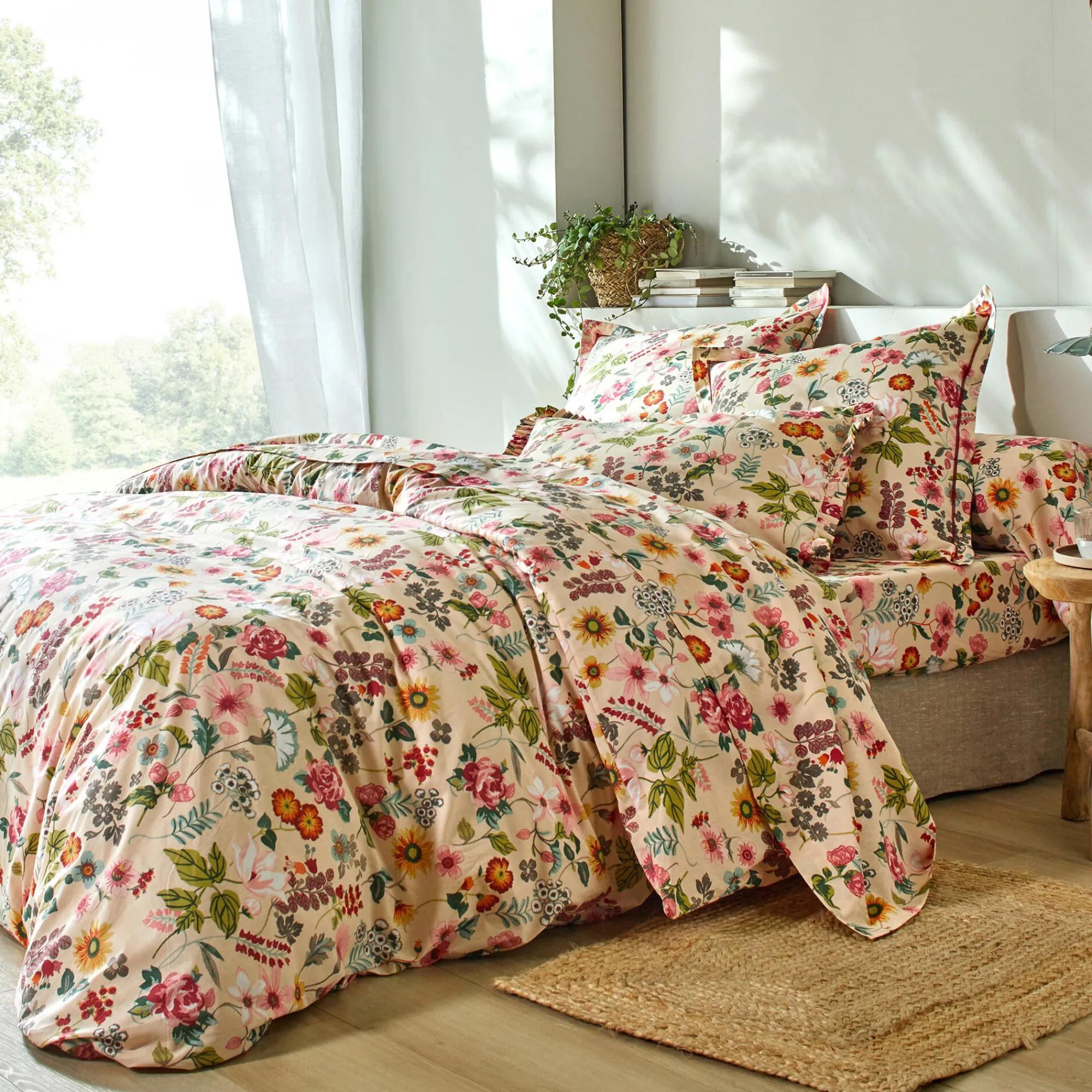 Fantasie Bedlinnen|Vlak Laken<Blancheporte Bedlinnen Kelly in katoen met bloemenprint beige