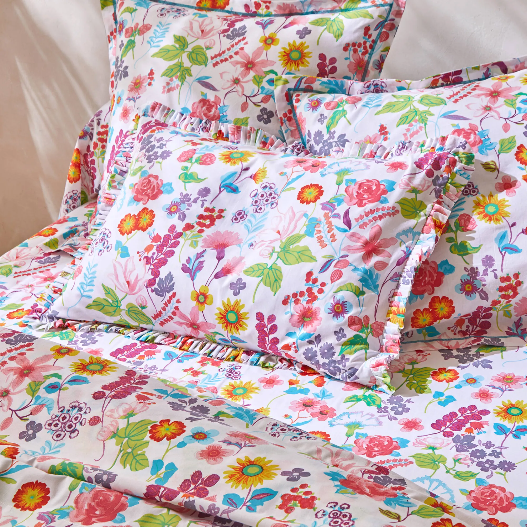 Fantasie Bedlinnen|Vlak Laken<Blancheporte Bedlinnen Kelly in katoen met bloemenprint wit
