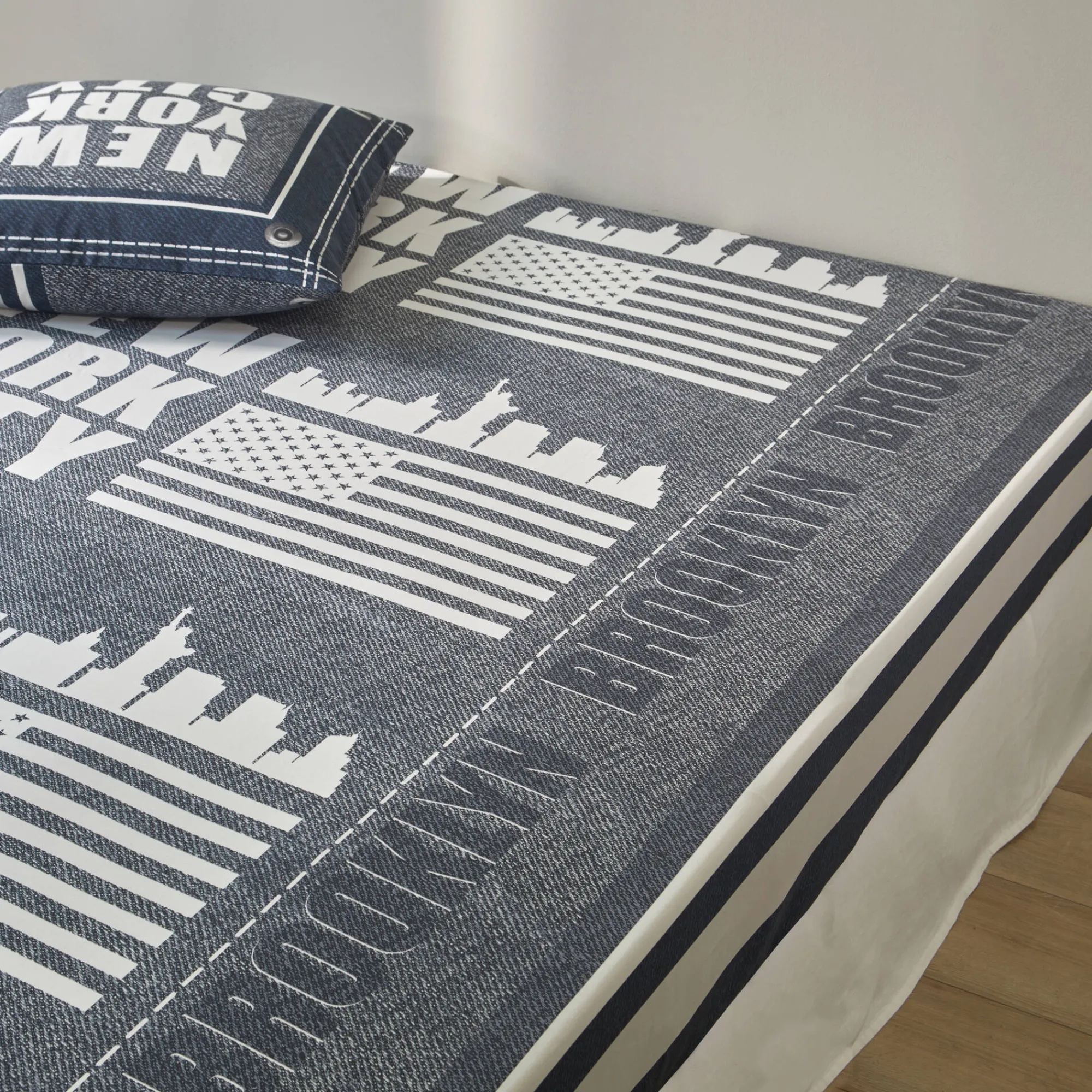 Fantasie Bedlinnen|Vlak Laken<Blancheporte Bedlinnen Manhattan, in bedrukt polykatoen met New York print marineblauw