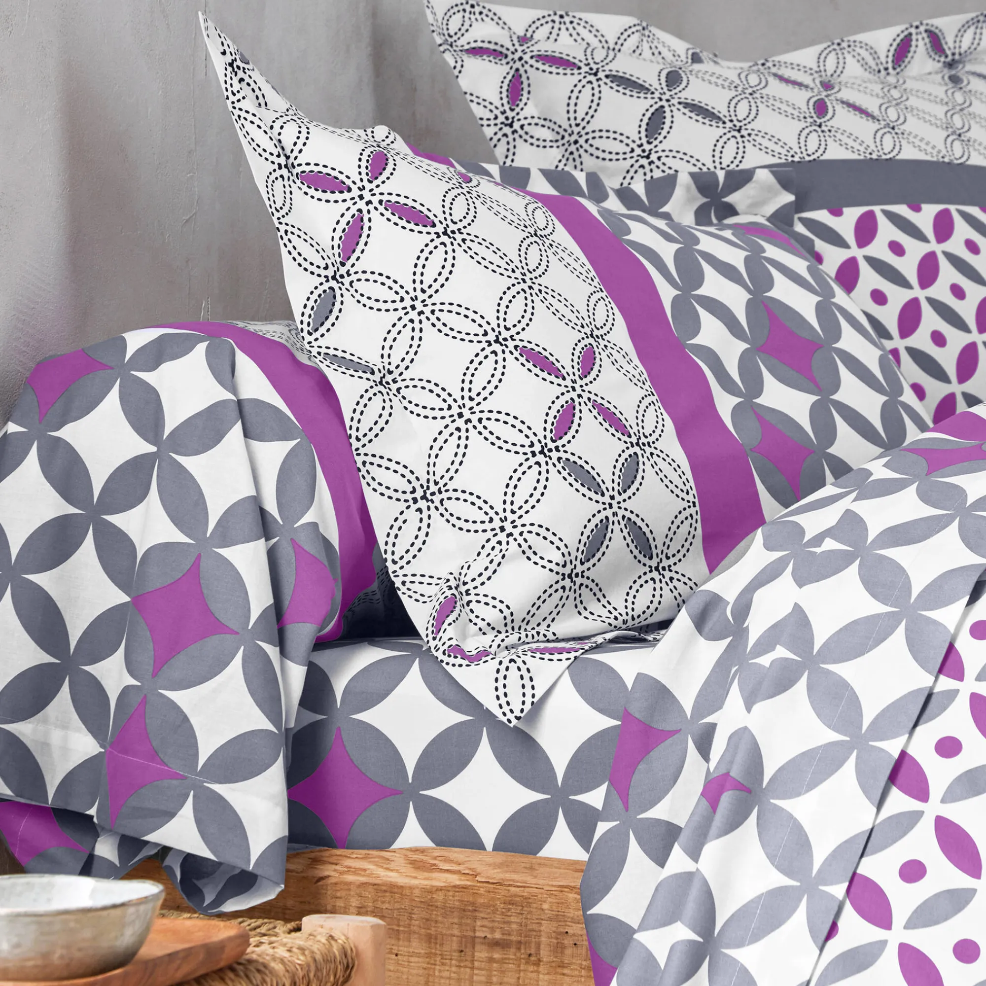 Fantasie Bedlinnen|Vlak Laken<Colombine Bedlinnen Marlox in katoen met geometrische motieven grijs / paars