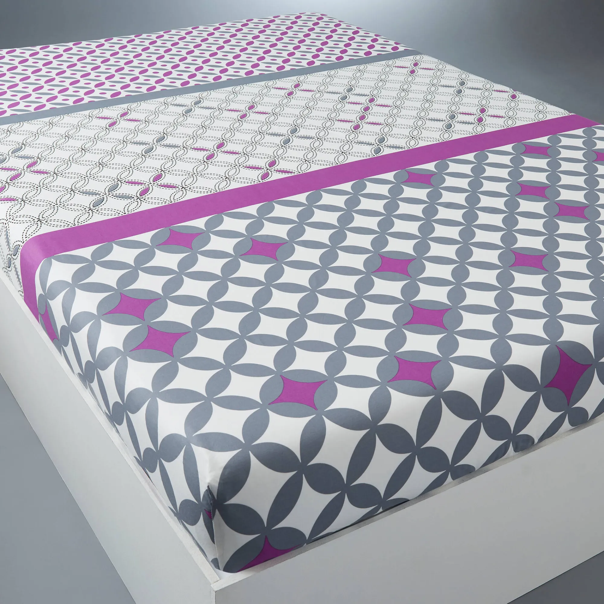 Fantasie Bedlinnen|Vlak Laken<Colombine Bedlinnen Marlox in katoen met geometrische motieven grijs / paars