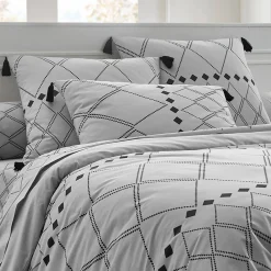 Fantasie Bedlinnen|Vlak Laken<Blancheporte Bedlinnen Massai, in katoen met grafische motieven, afgewerkt met pompons grijs
