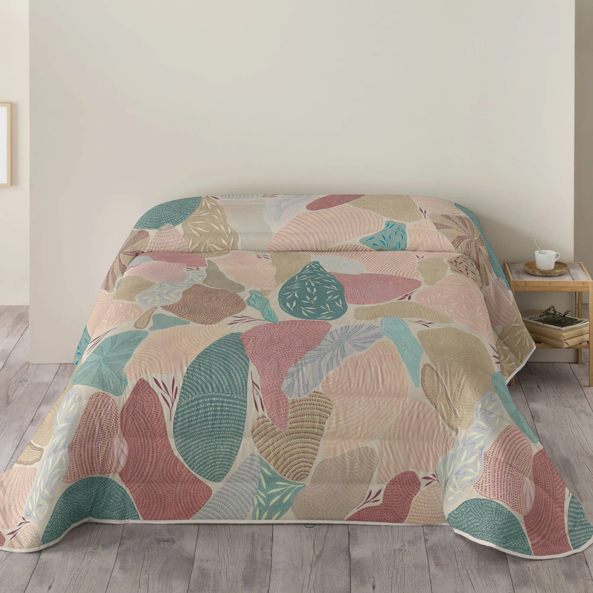 Dekbed<Blancheporte Bedrukt dekbed in microvezel Catalan 200 g/m² blauw / roze