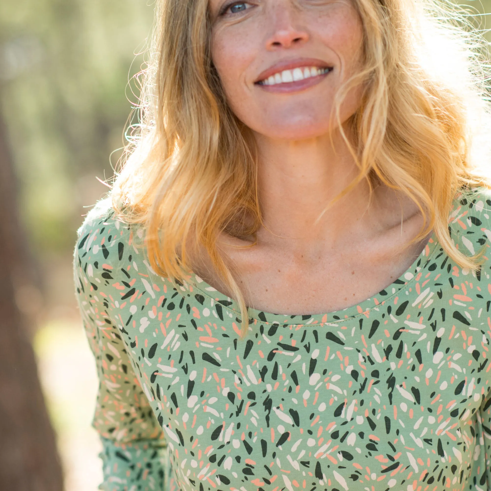 T-Shirt En Topje<Blancheporte Bedrukt T-shirt met lange mouwen in biokatoen(**) groen