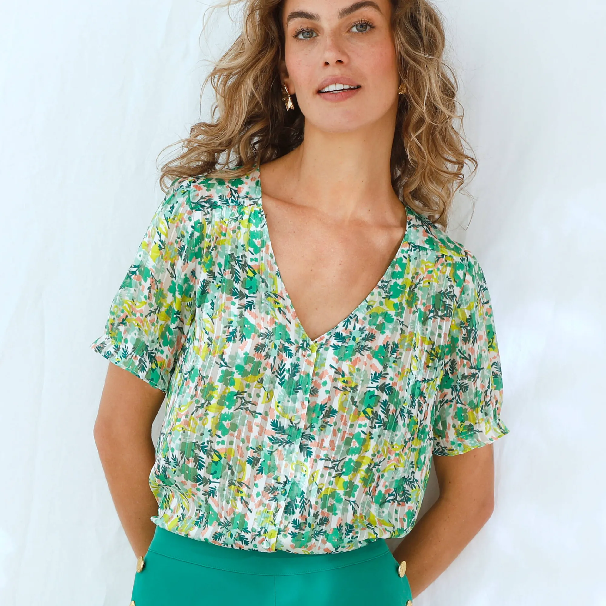 Bloes En Tuniek<Blancheporte Bedrukte bloes met knoopsluiting en bloezende mouwen, jacquardvoile groen
