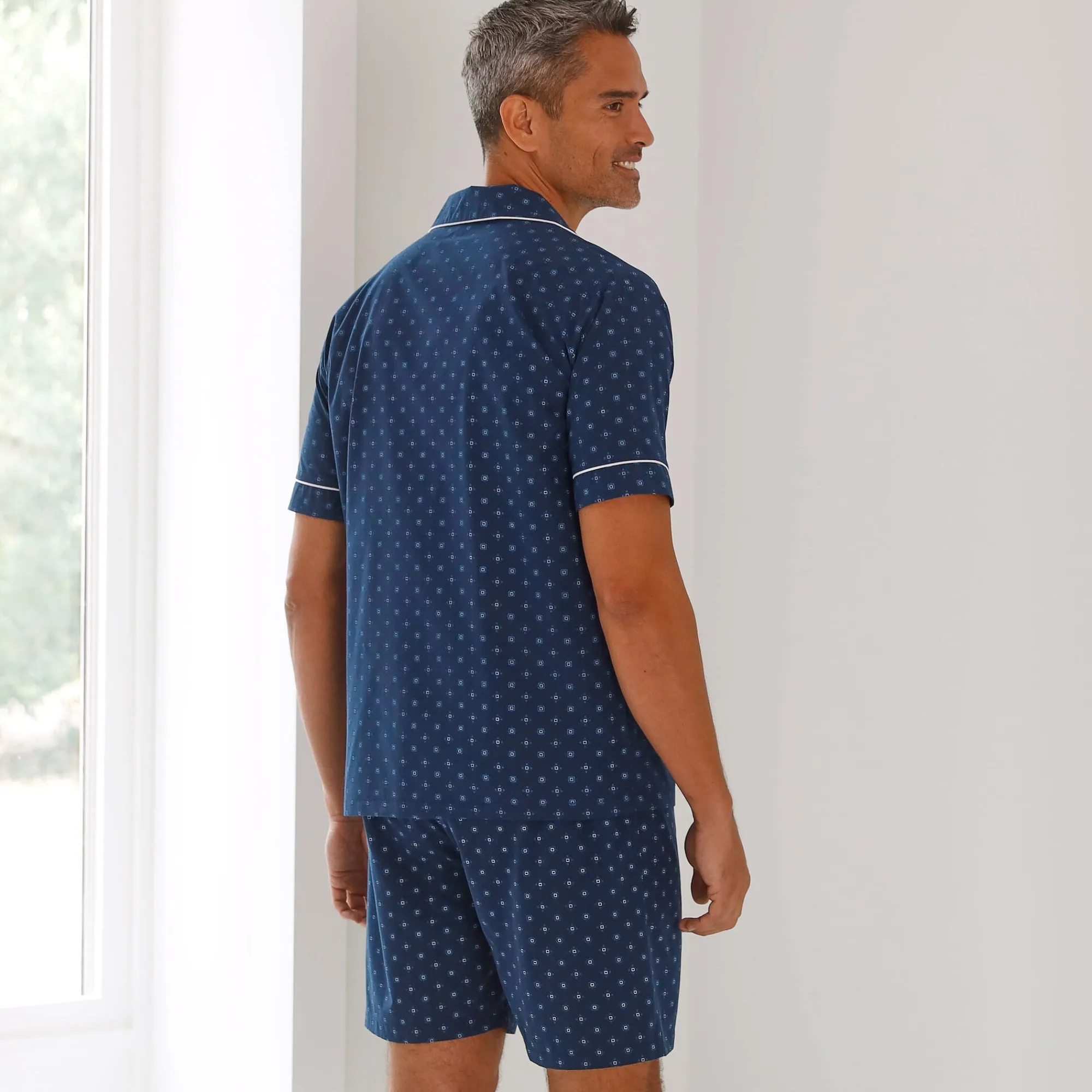 Pyjama En Kamerjas<Blancheporte Bedrukte shortama in popeline marine