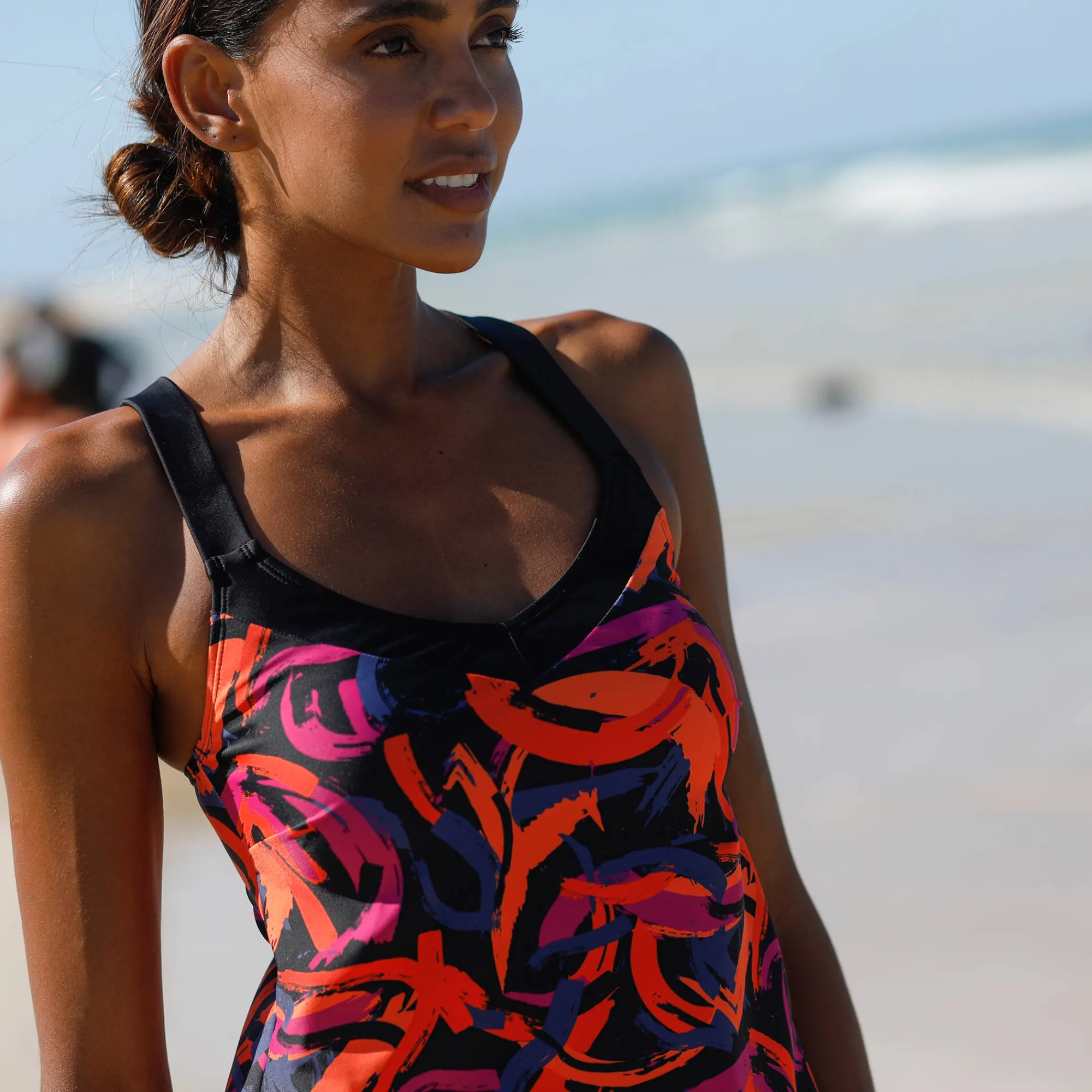 Badmode|Badmode<Blancheporte Bedrukte tankini met gekruiste rug Lohena, voorgevormde cups zwart / oranje