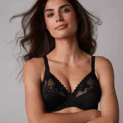 Feestelijke Lingerie|Beha<Chantelle Beha Amazone - met beugels zwart
