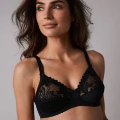 Feestelijke Lingerie|Beha<Chantelle Beha Amazone - zonder beugels zwart