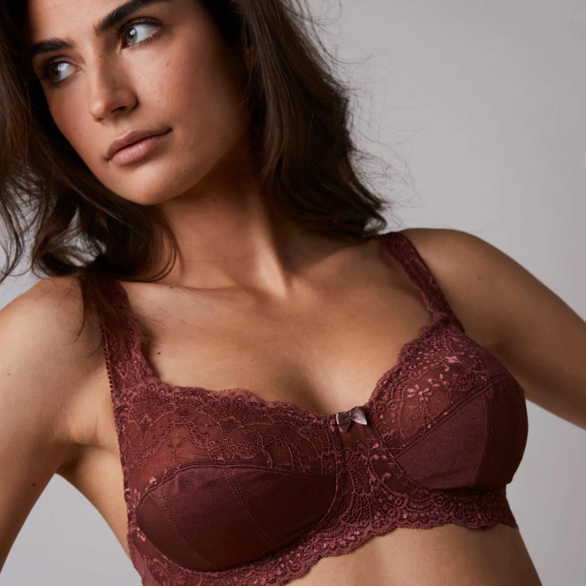 Beha<Confidence Lingerie Beha in glanstricot en kant Salford zonder beugels - set van 2 chocolade + taupe