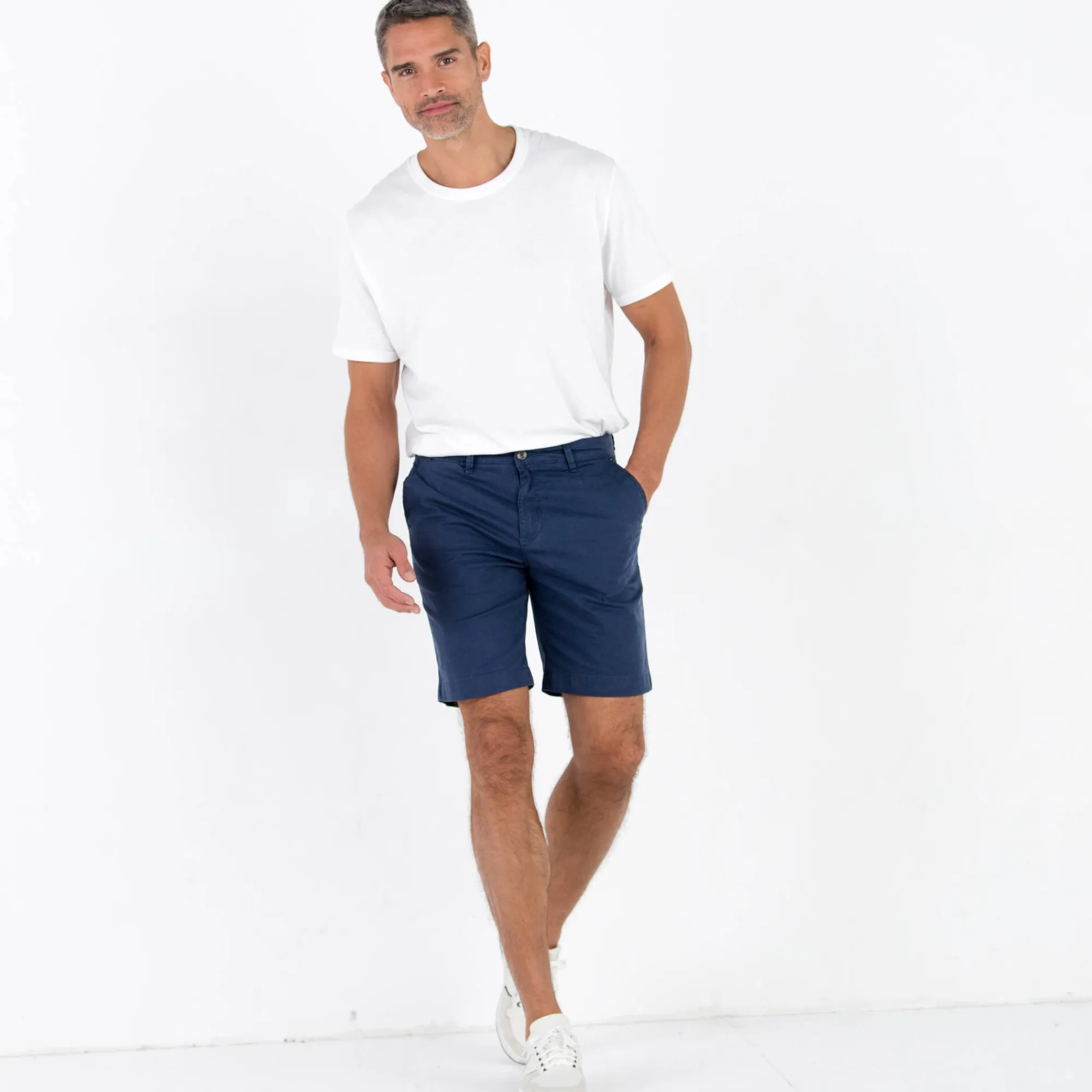 Short En Bermuda<Blancheporte Bermuda chino ceinture arrondie sous le ventre marine