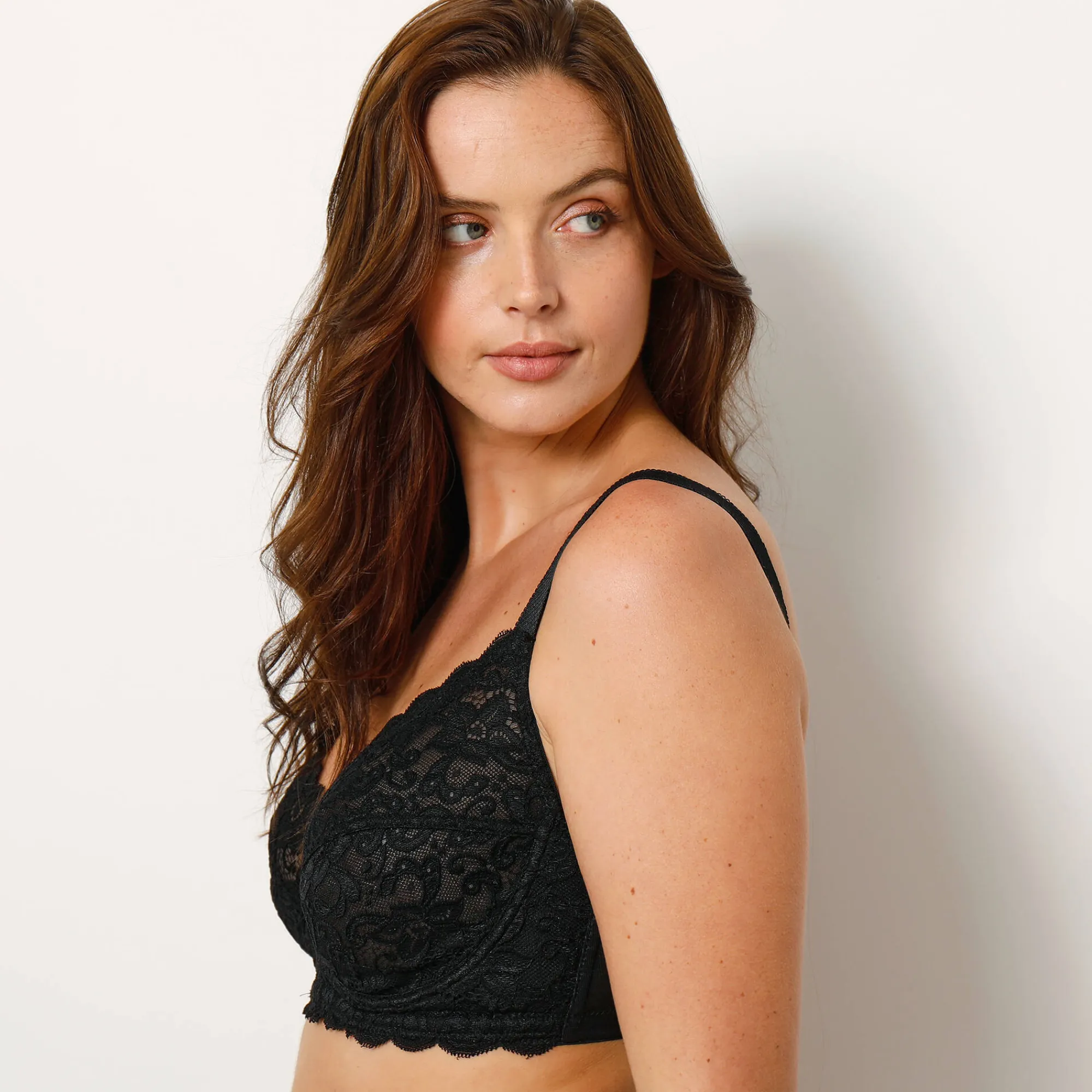 Feestelijke Lingerie|Beha<Blancheporte Beugelbeha in kant - minimizer zwart