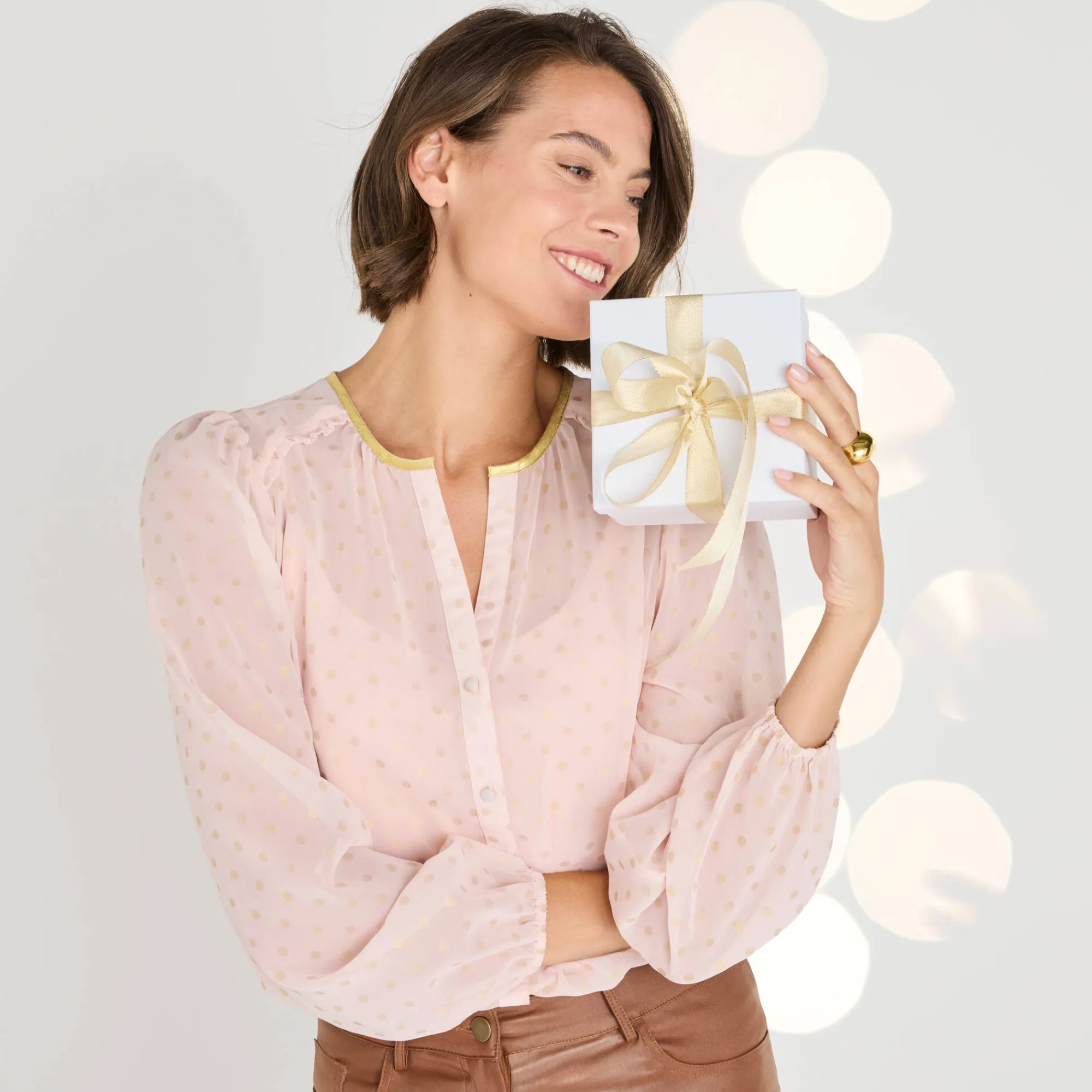 Feestoutfits Dames|Bloes En Tuniek<Blancheporte Bloes met goudkleurige stippenprint, in voile poederroze