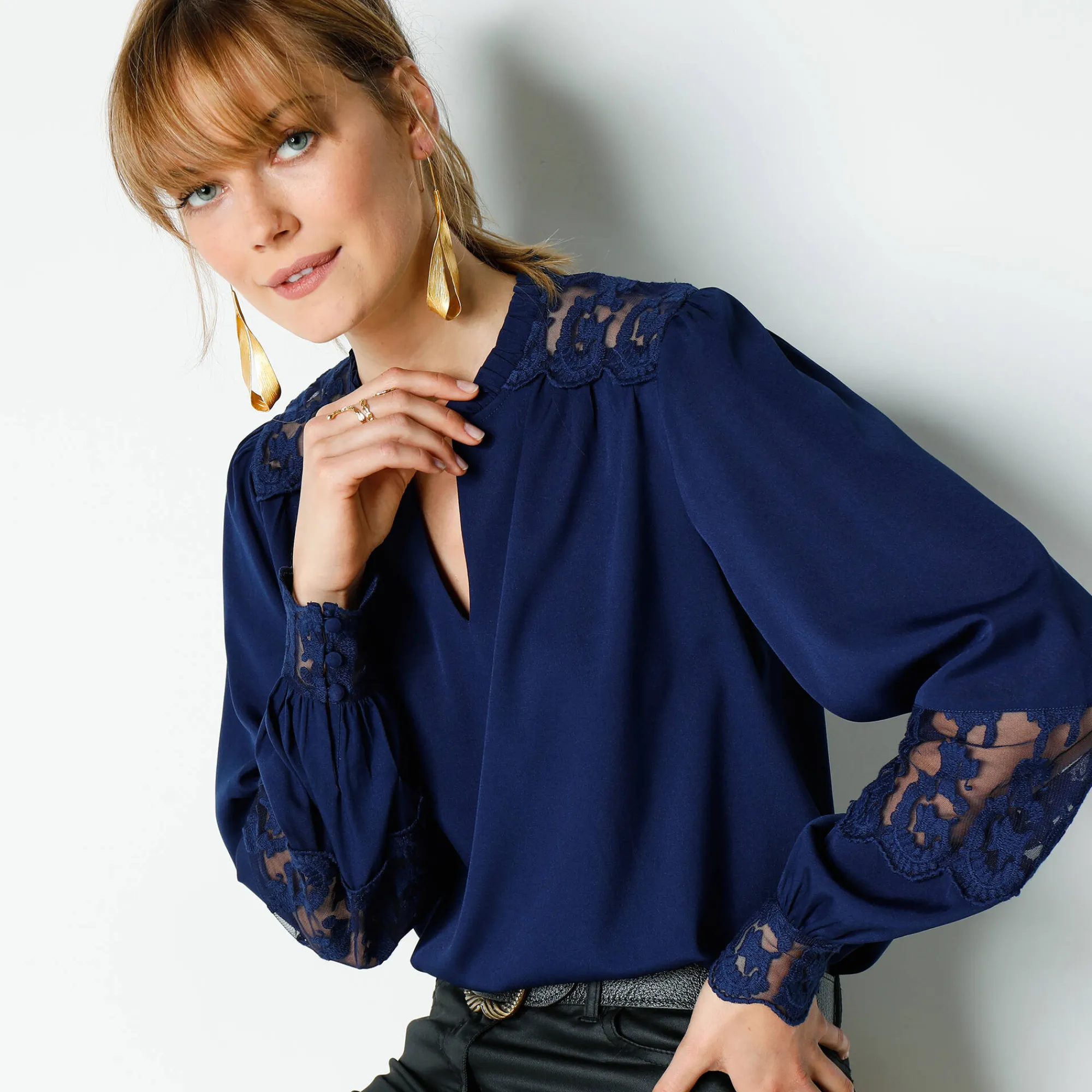 Feestoutfits Dames|Bloes En Tuniek<Blancheporte Bloes met kant en lange, bloezende mouwen nachtblauw