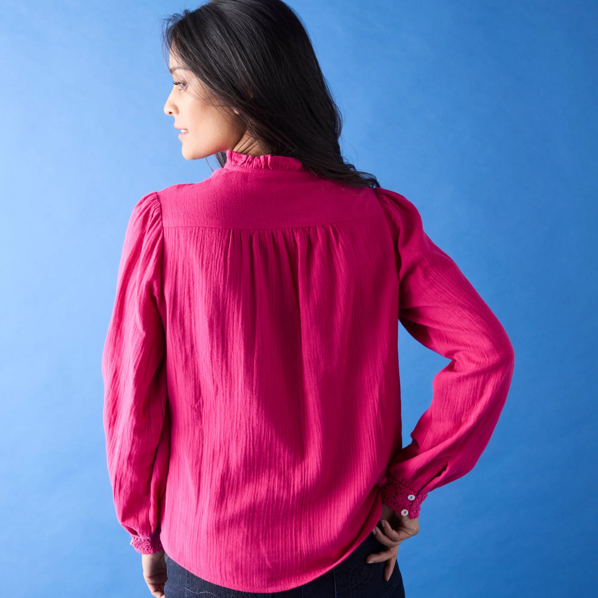 Bloes En Tuniek<Blancheporte Bloes met knoopsluiting en macramé, katoengaas framboos