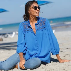 Bloes En Tuniek<Blancheporte Bloes met knoopsluiting en macramé, kraagje met stroken blauw