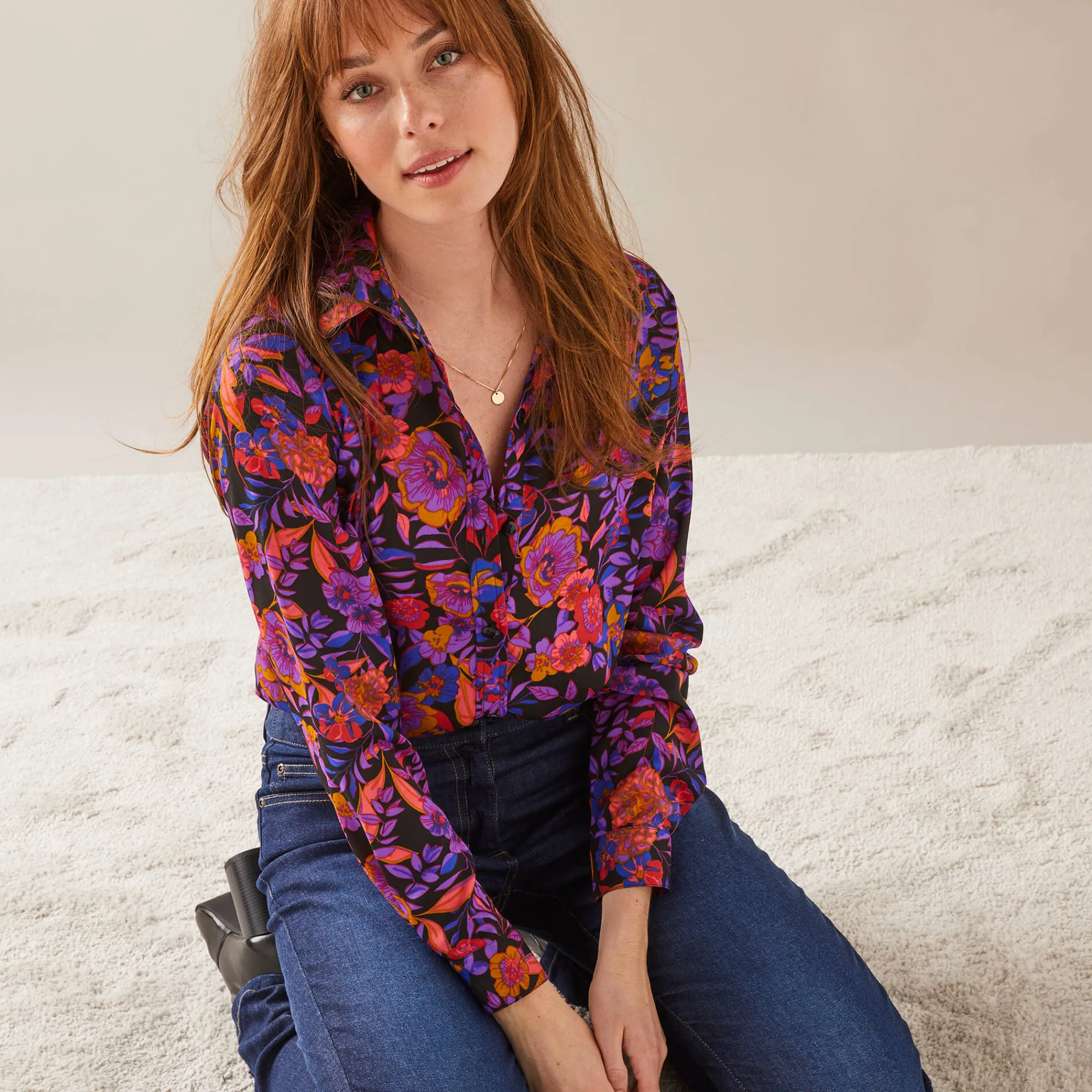 Bloes En Tuniek<Blancheporte Bloes met knoopsluiting met bloemenprint, gerecycleerd polyester(**) zwart / paars