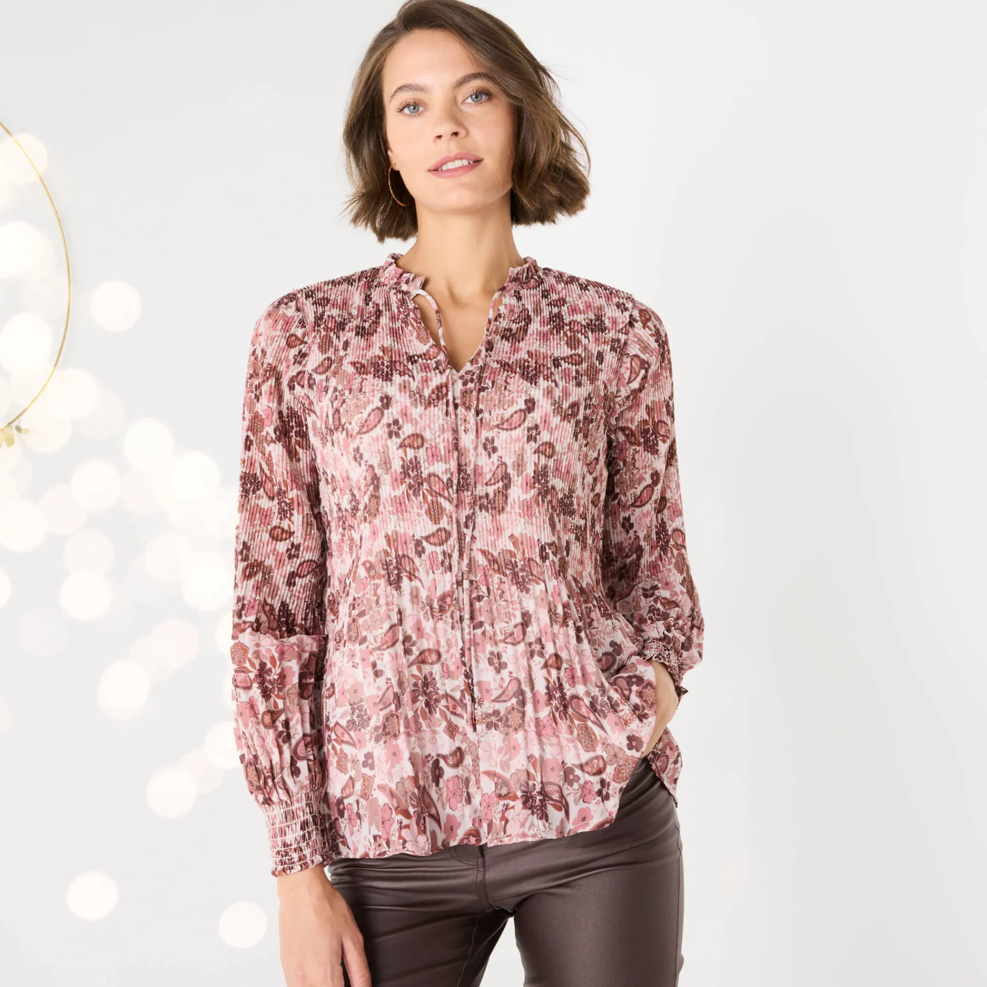 Feestoutfits Dames|Bloes En Tuniek<Blancheporte Bloes met plissé en bloemenprint, in voile roze / chocolade