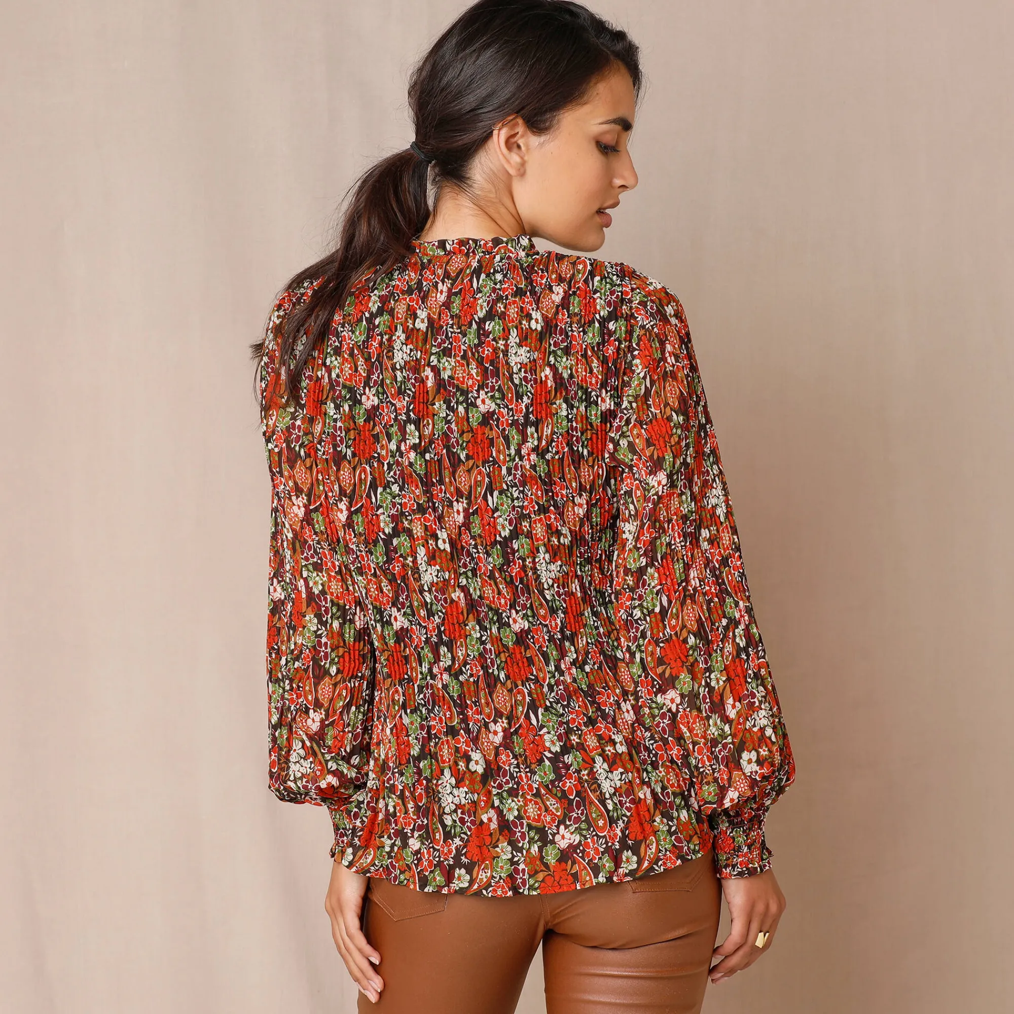 Bloes En Tuniek<Blancheporte Bloes met plissé en bloemenprint, in voile chocolade / koraal