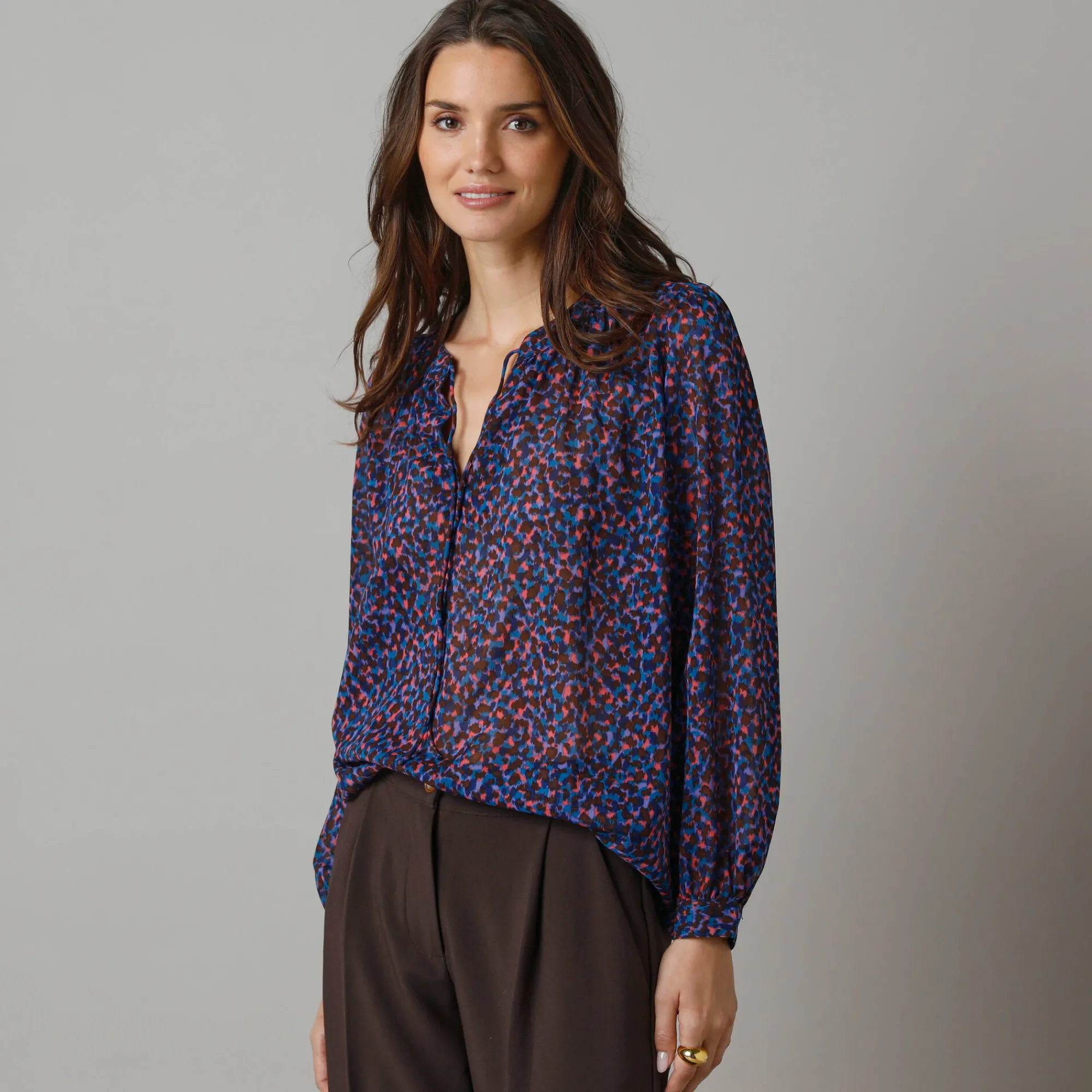 Feestoutfits Dames|Bloes En Tuniek<Lora Zellini Bloes met Tunesische hals en dierenhuidprint, lange mouwen veelkleurig