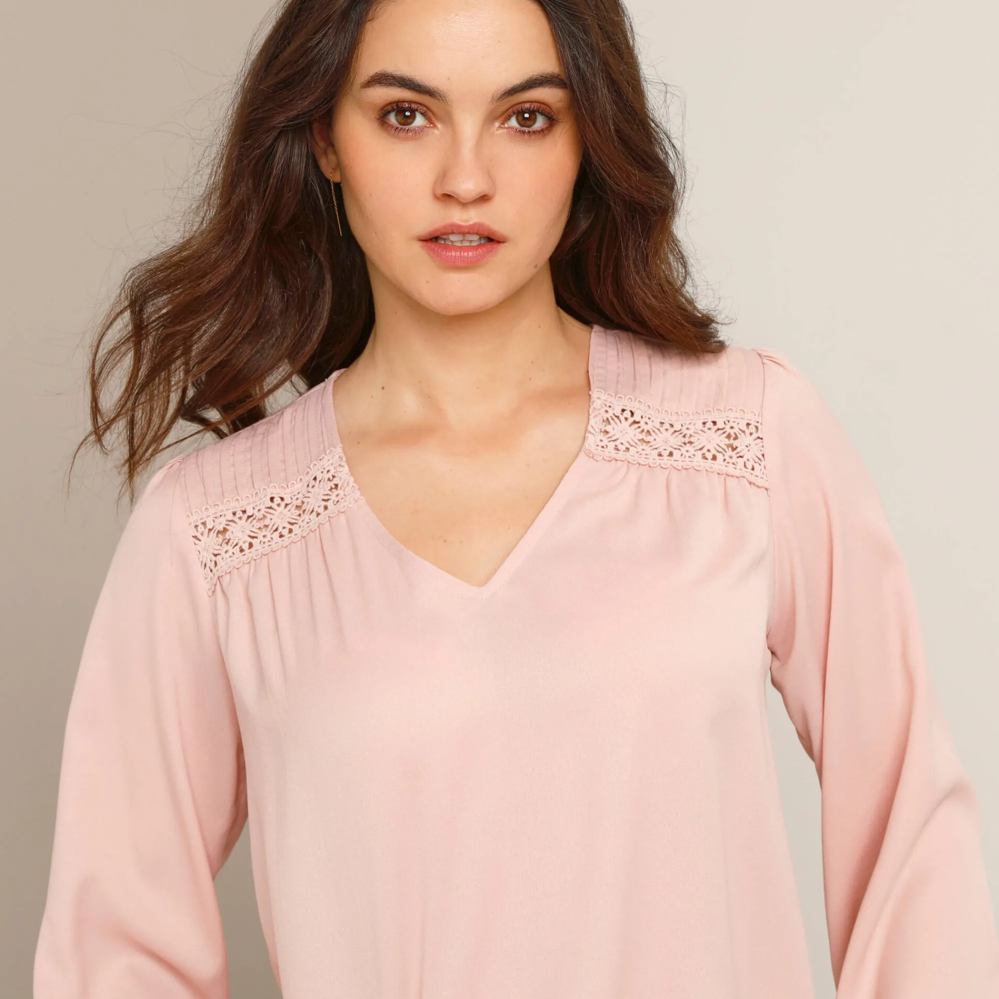 Bloes En Tuniek<Blancheporte Blouse met kanten details, crêpe poederroze