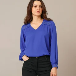 Bloes En Tuniek<Blancheporte Blouse met kanten details, crêpe felblauw