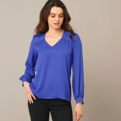 Bloes En Tuniek<Blancheporte Blouse met kanten details, crêpe felblauw