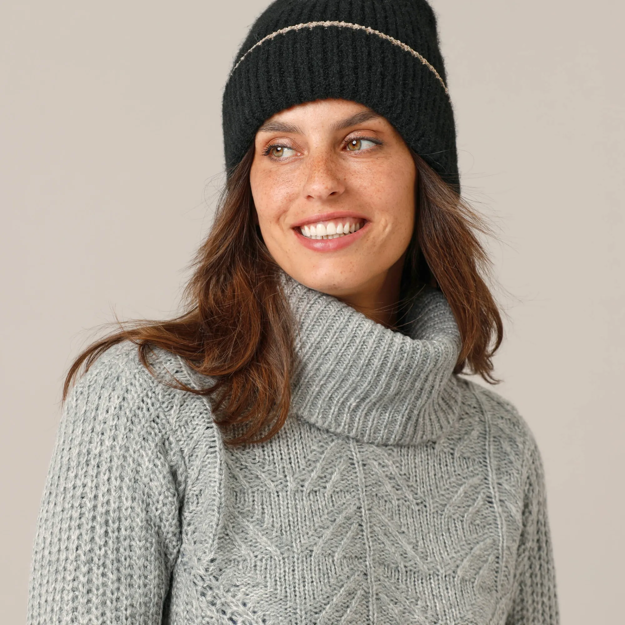 Accessoires En Juwelen<Blancheporte Bonnet détails brillants zwart
