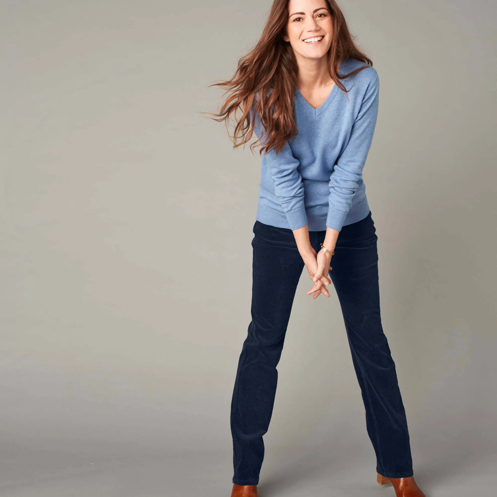 Broek<Blancheporte Broek in ribvelours met recht model marine