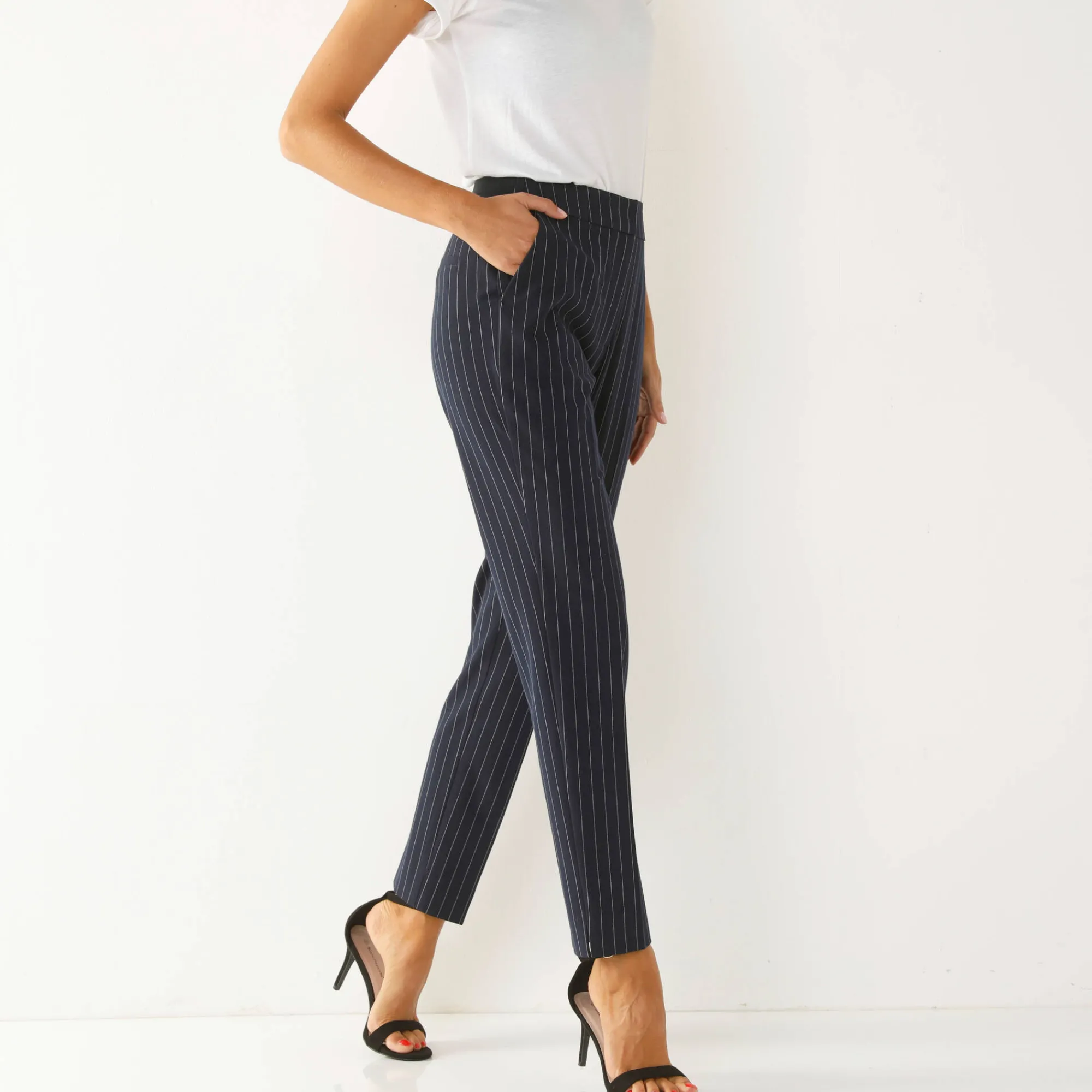 Broek<Blancheporte 7/8-broek in slimmodel, strepenprint marine