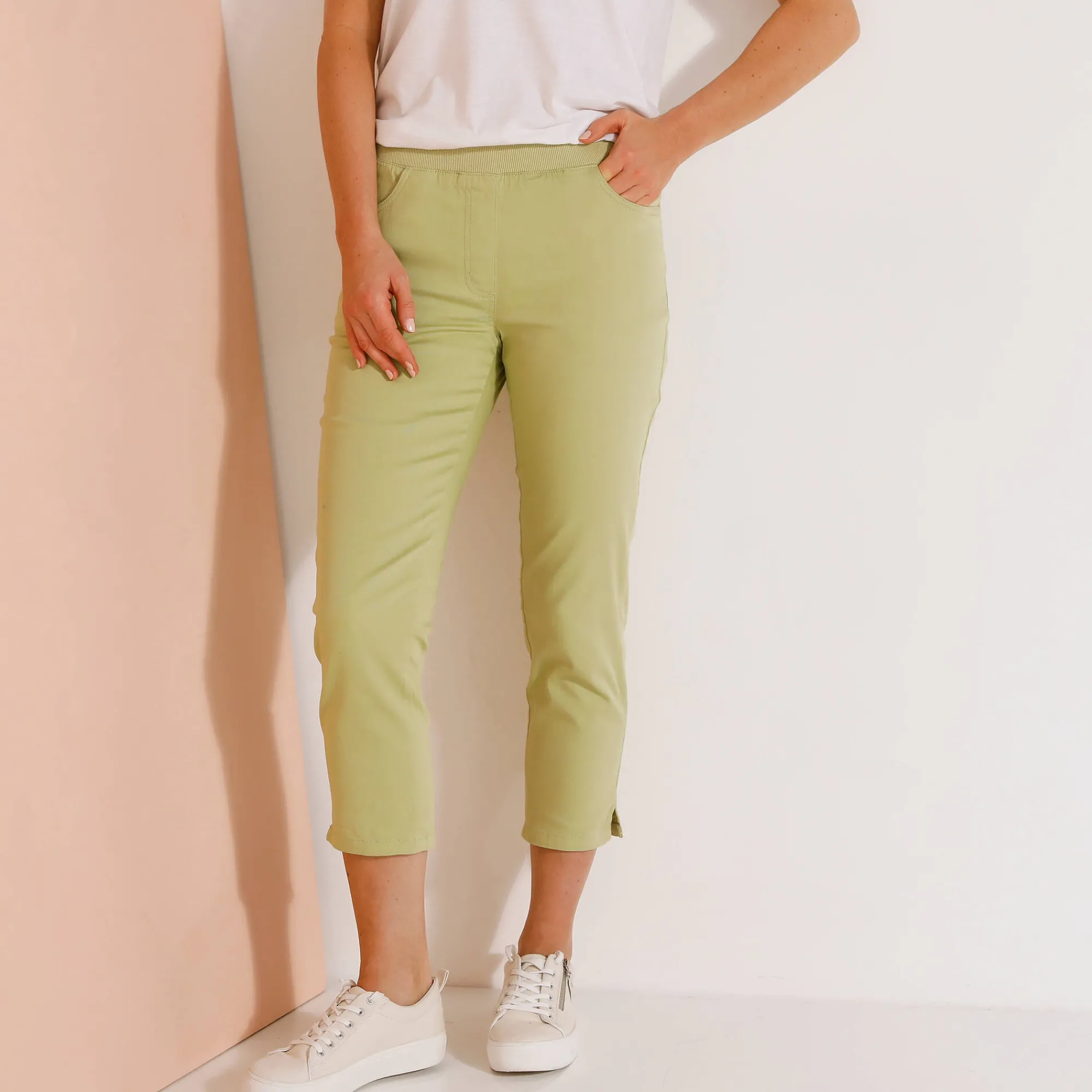 Broek<Blancheporte 3/4-broek met elastische taille lindegroen