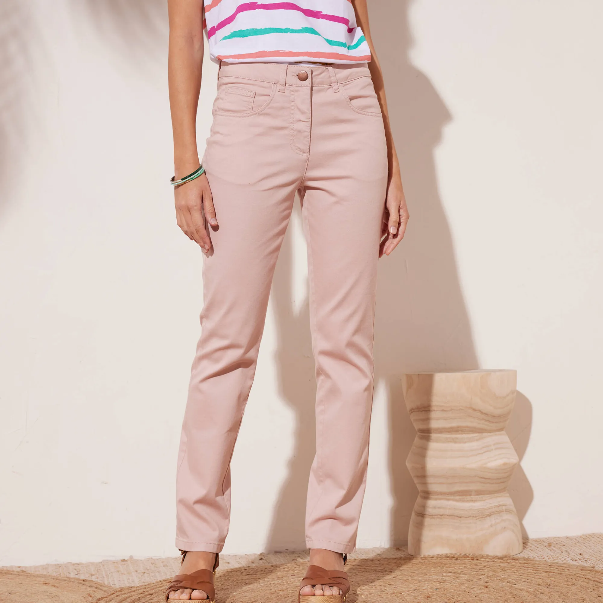 Broek<Blancheporte Broek met 'platte buik'-effect in rekbaar katoen poederroze