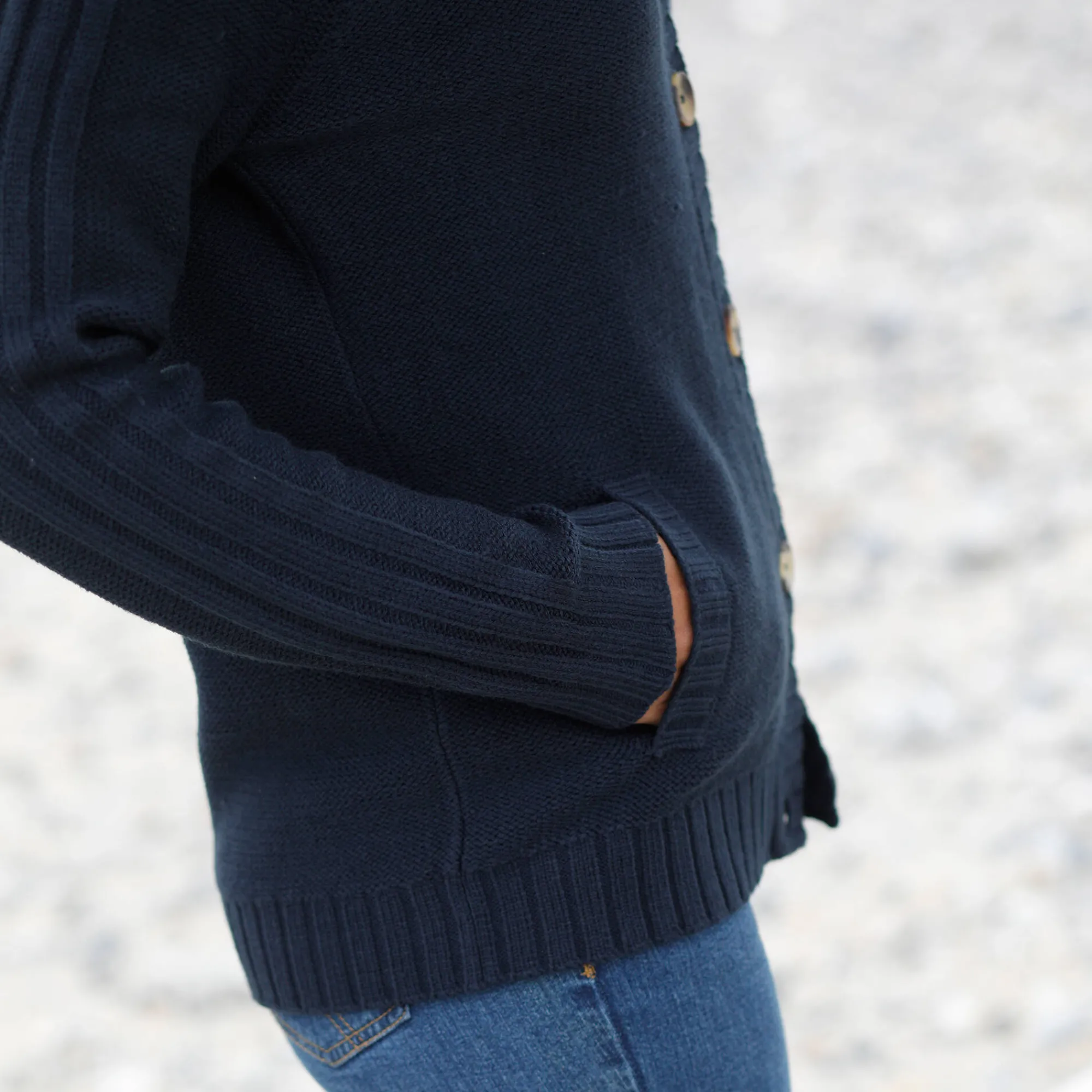 Trui En Vest<Blancheporte Cardigan in fantasietricot met knoopsluiting marine