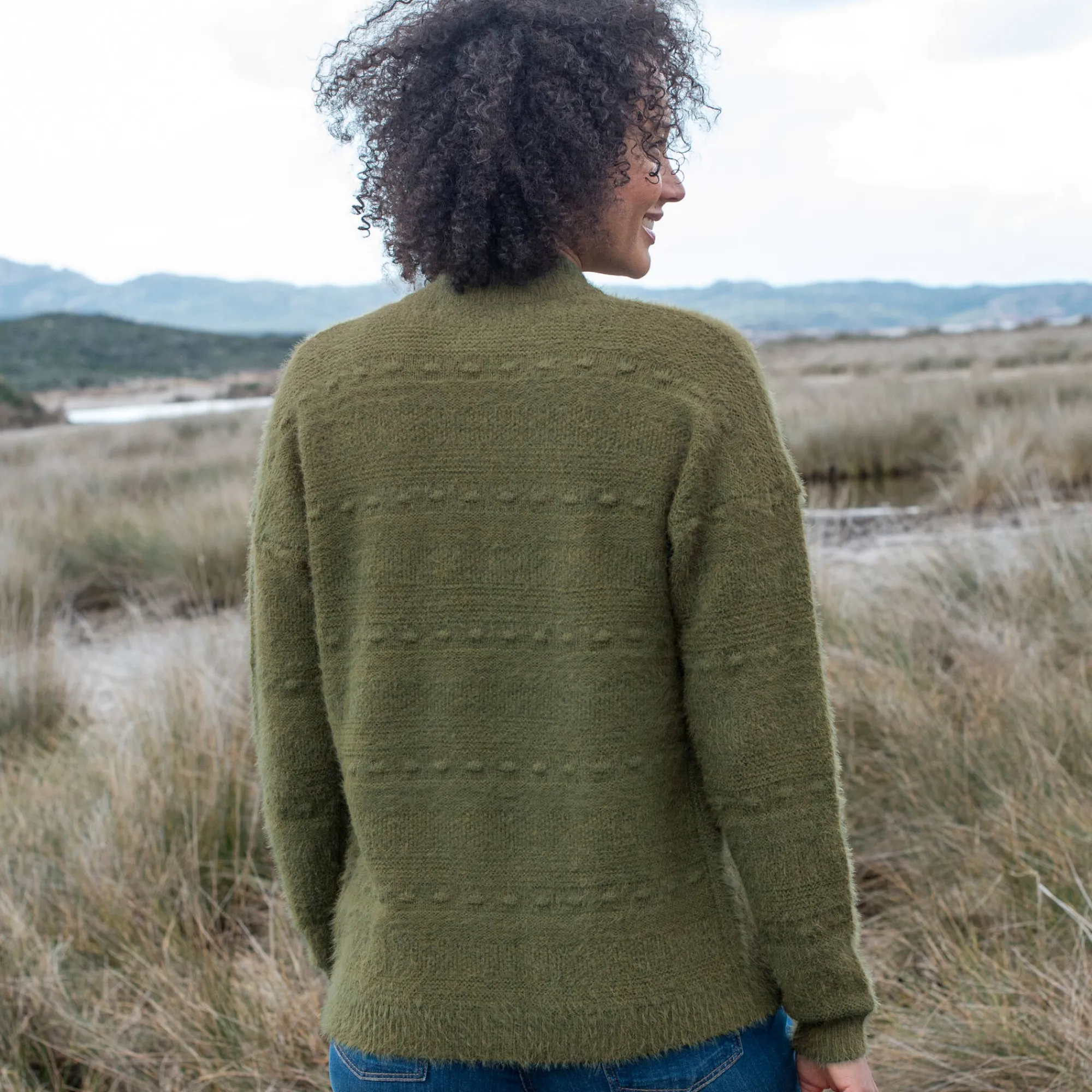 Trui En Vest<Blancheporte Cardigan in harig fantasietricot met knopen lindegroen