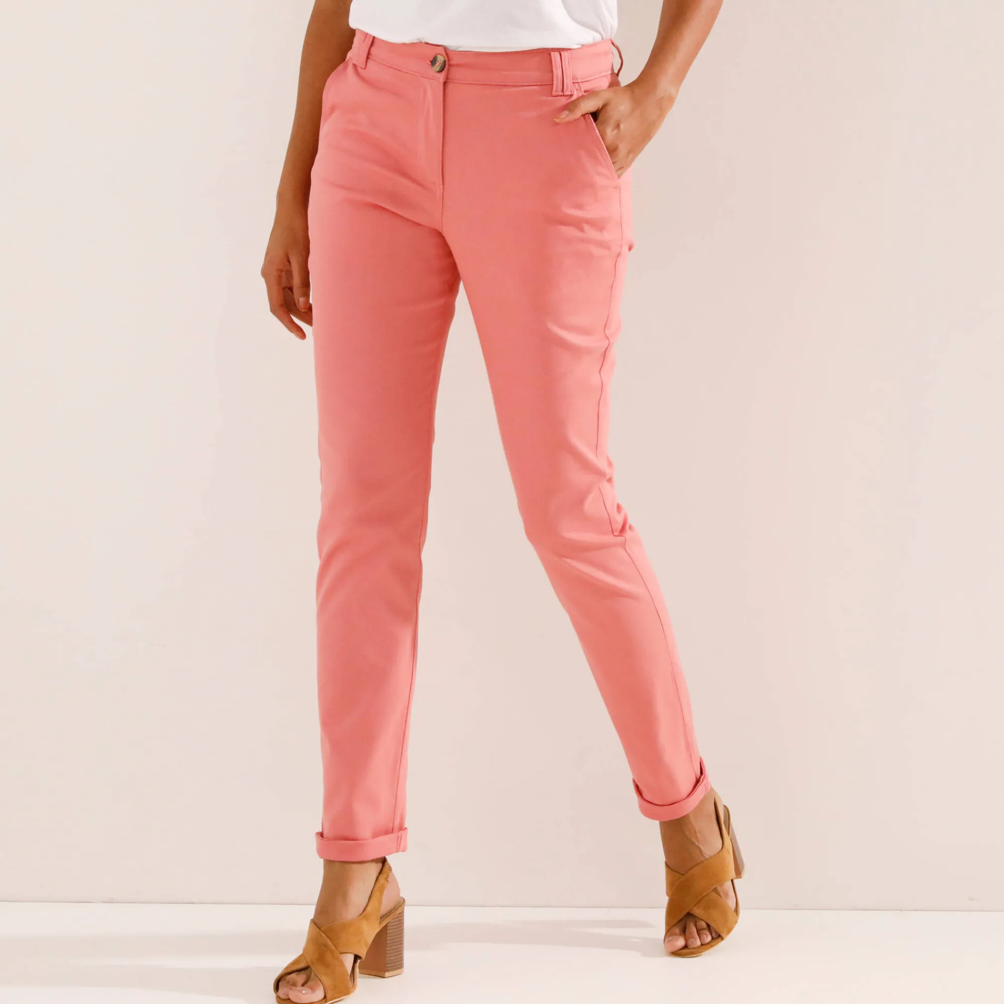 Broek<Blancheporte Chino stretchbroek lichtkoraalrood