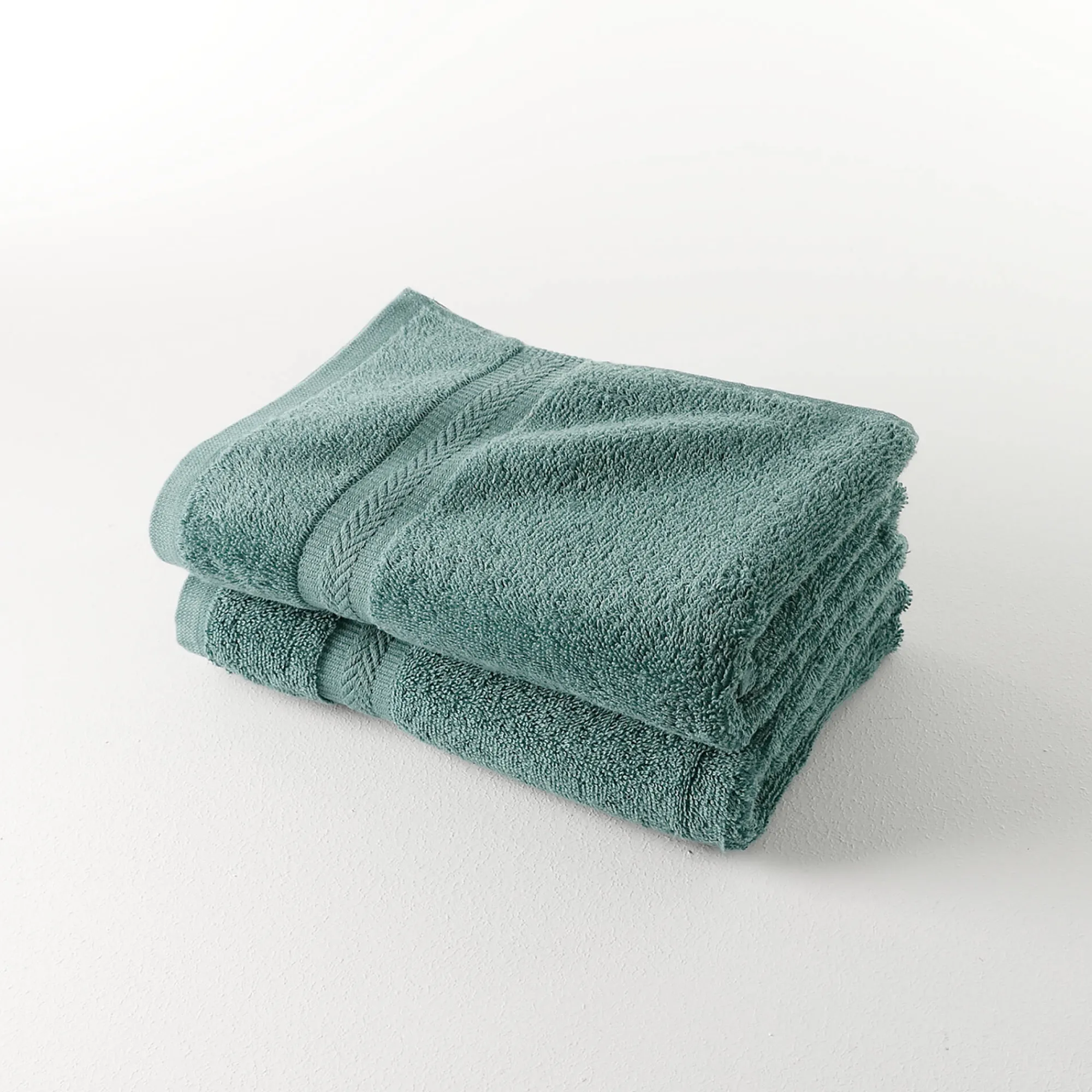 Badhanddoek<Colombine Collectie effen handdoeken 420 g/m2 met zacht comfort eucalyptus