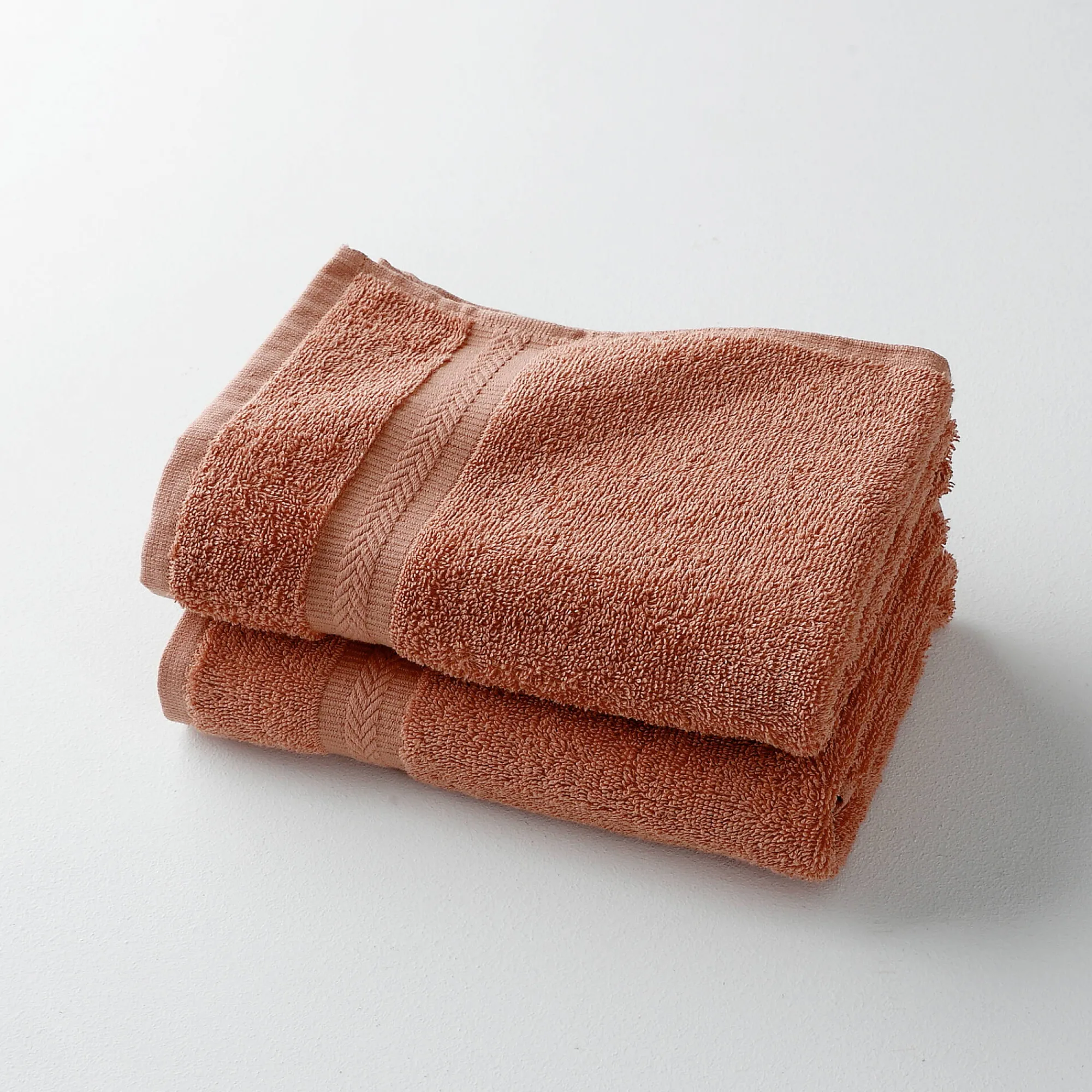 Badhanddoek<Colombine Collectie effen handdoeken 420 g/m2 met zacht comfort kastanje