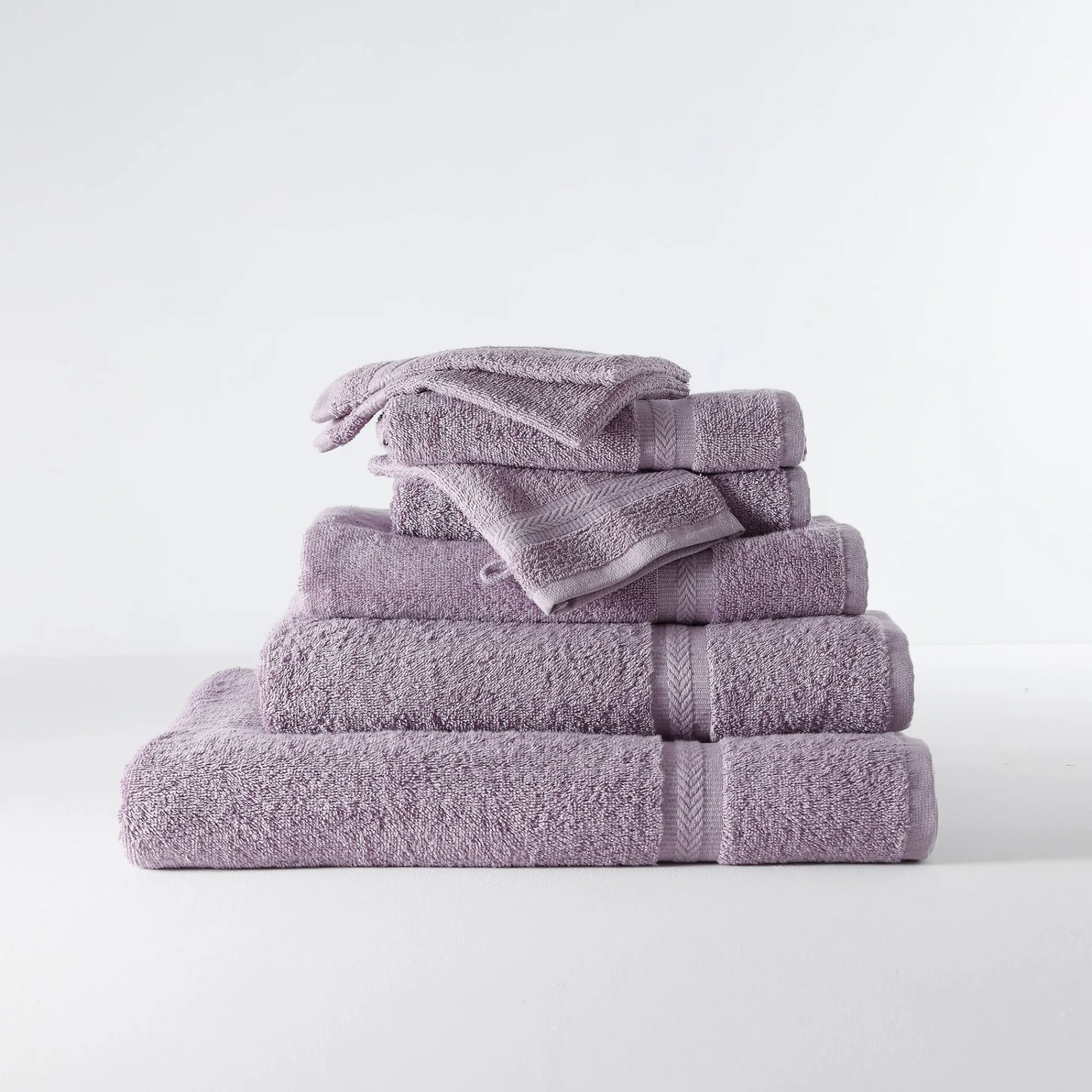 Badhanddoek<Colombine Collectie effen handdoeken 420 g/m2 met zacht comfort lavendel