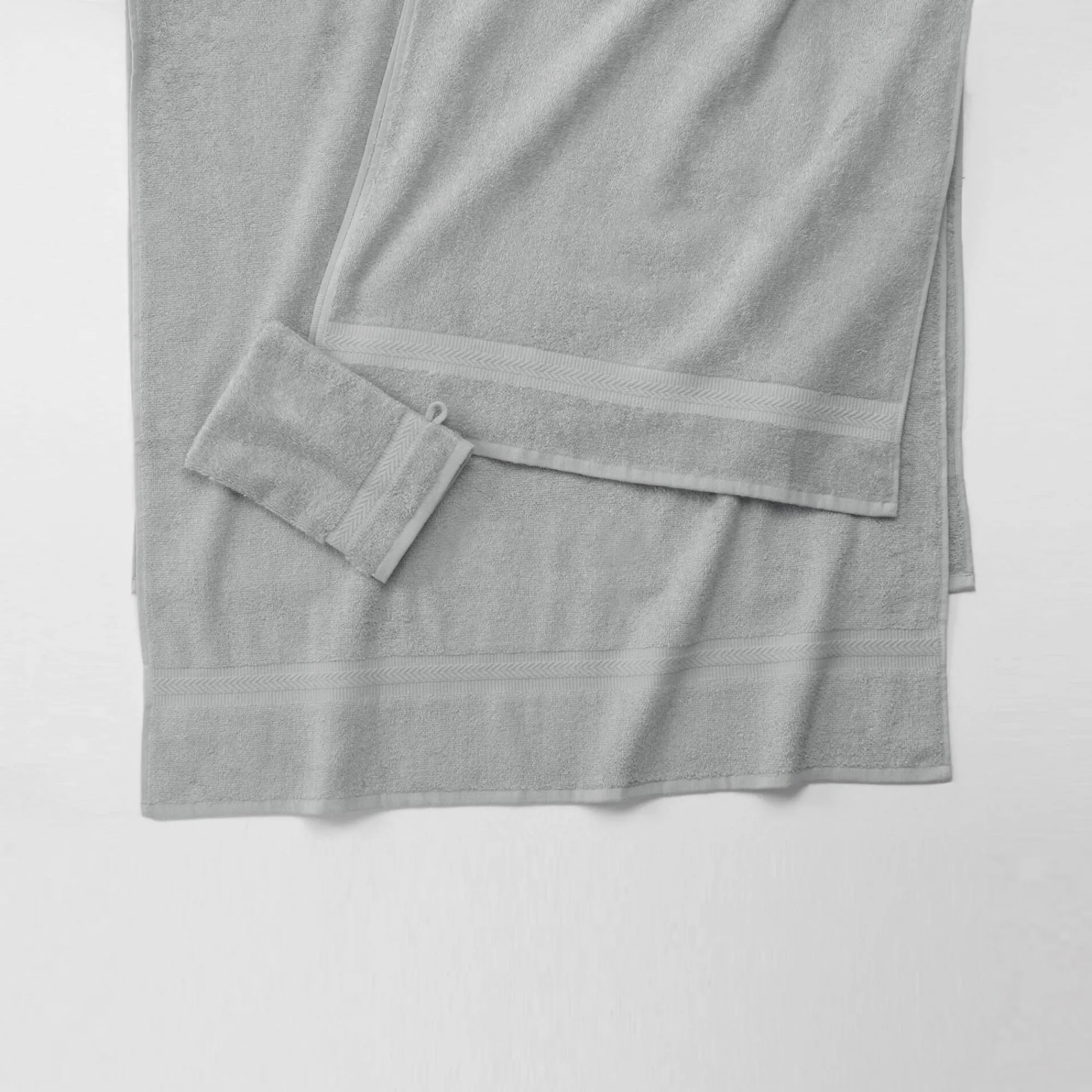 Badhanddoek<Colombine Collectie effen handdoeken 420 g/m2 met zacht comfort grijs